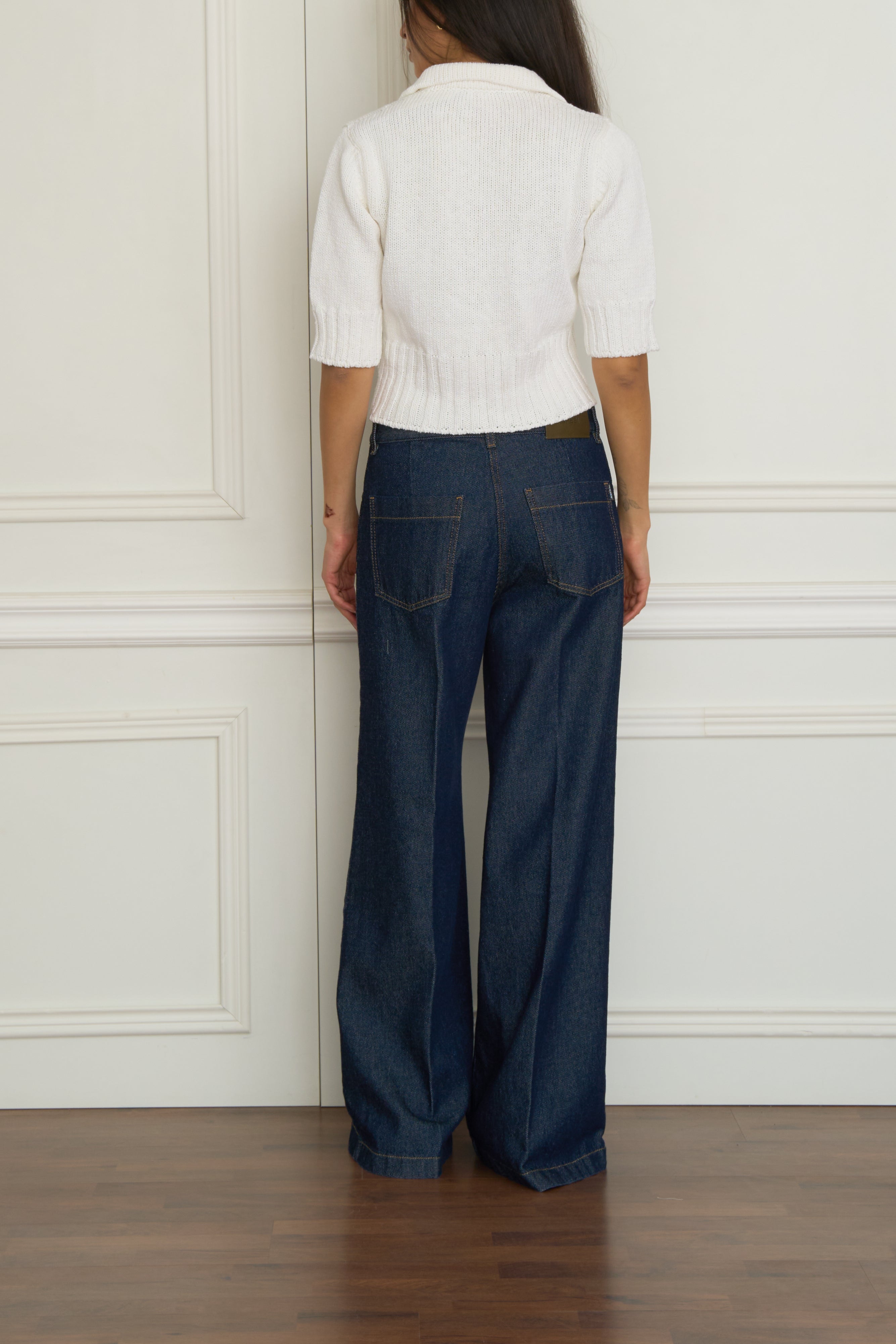 Kurzarm-Strickjacke in weiß