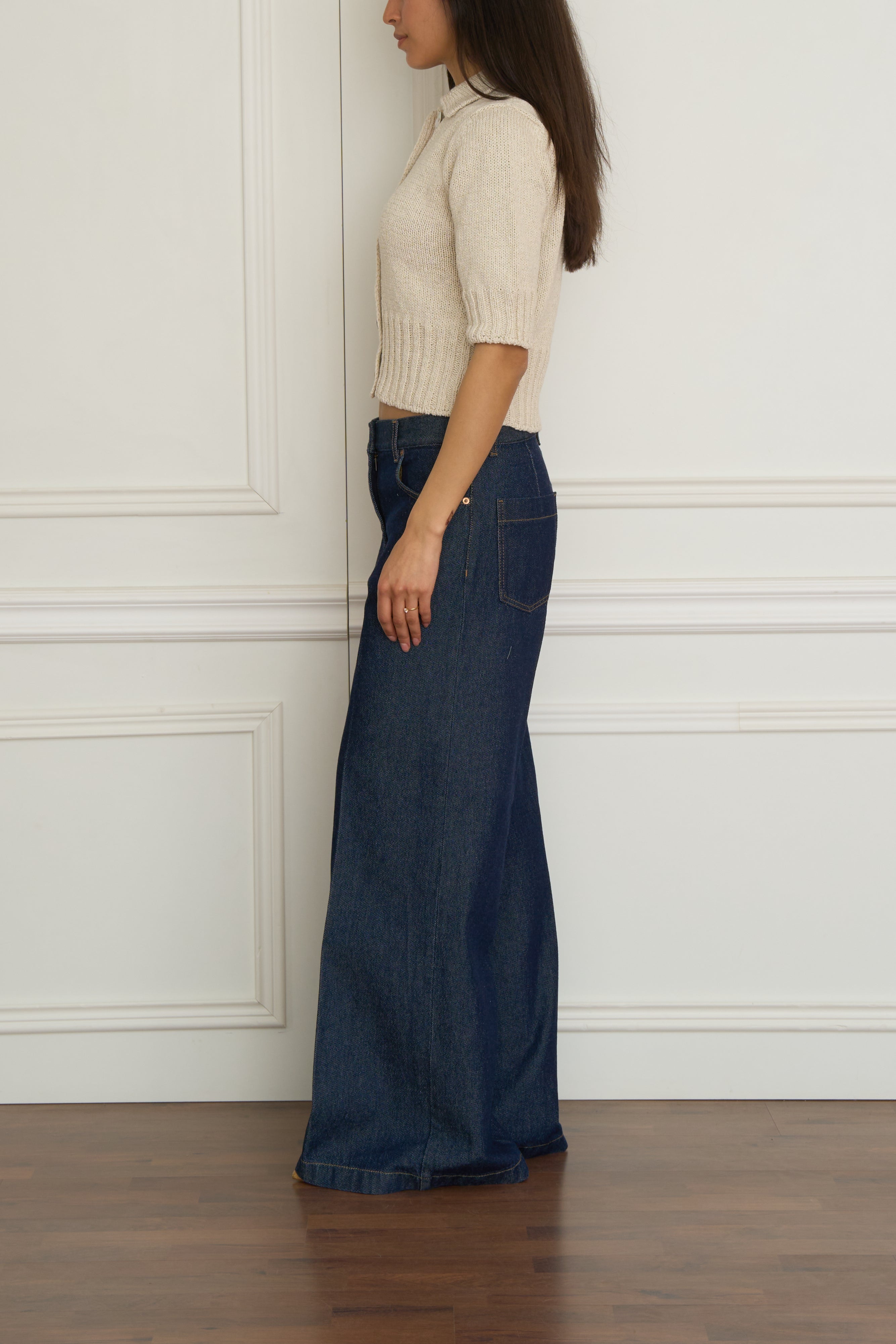 Kurzarm-Strickjacke in beige