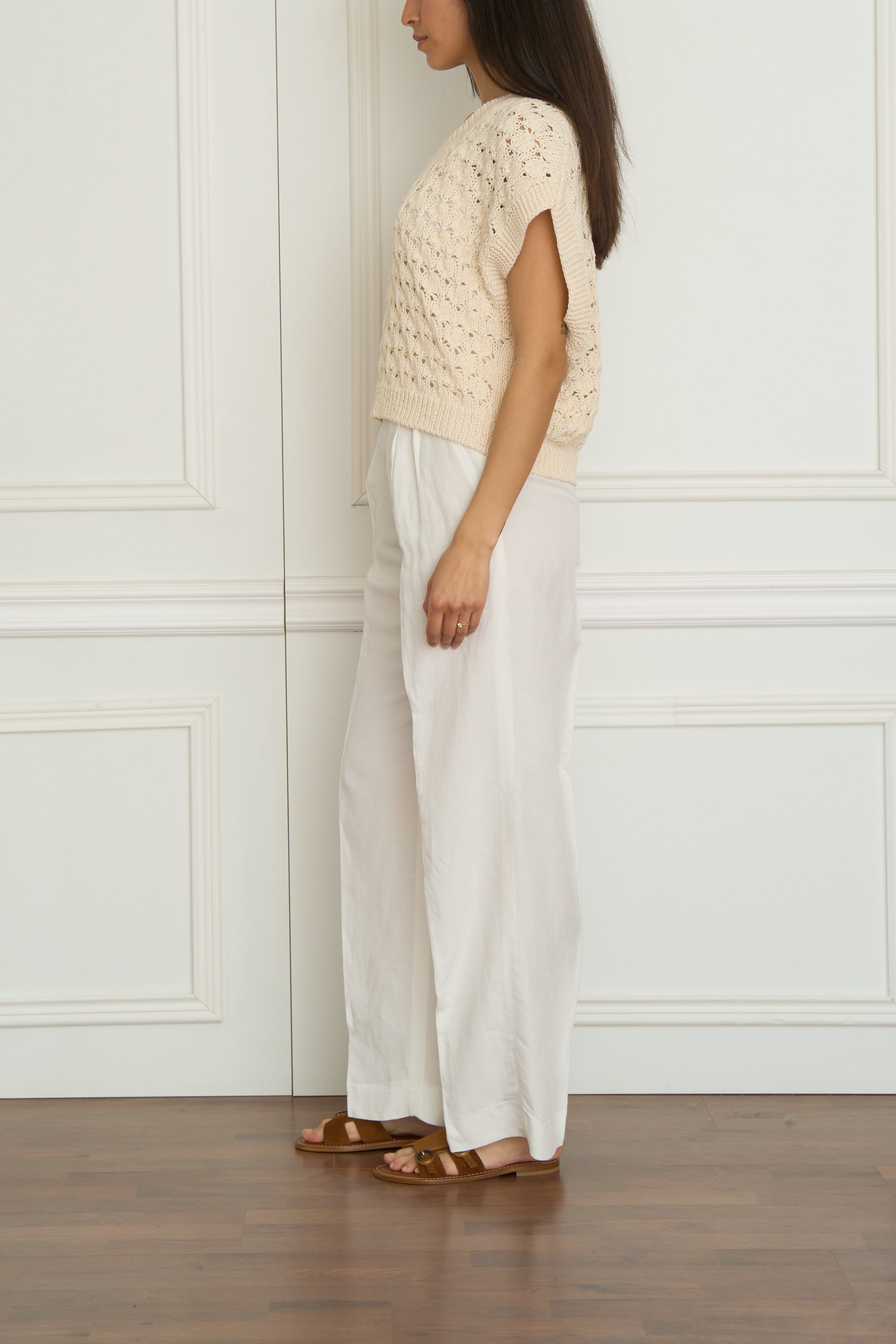 Gehäkelter Kurzarmpullover in beige