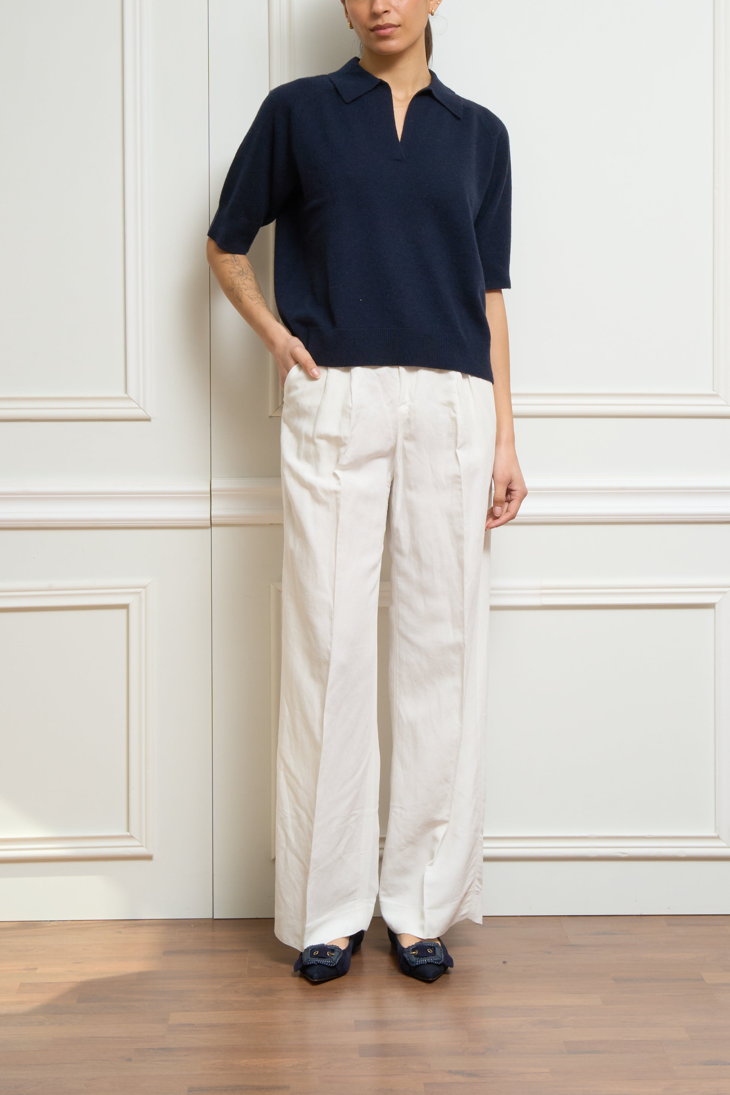 Strickpolo in marine