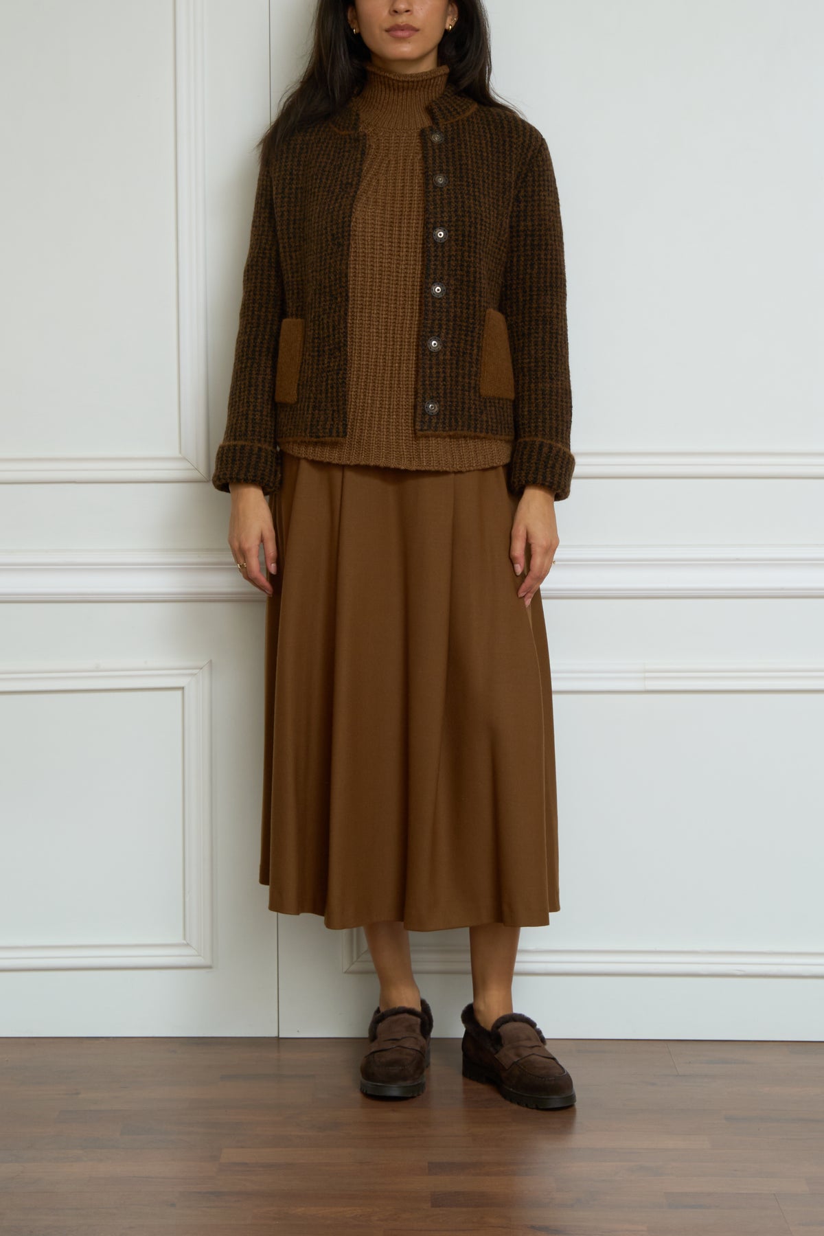 Gemusterte Strickjacke in braun