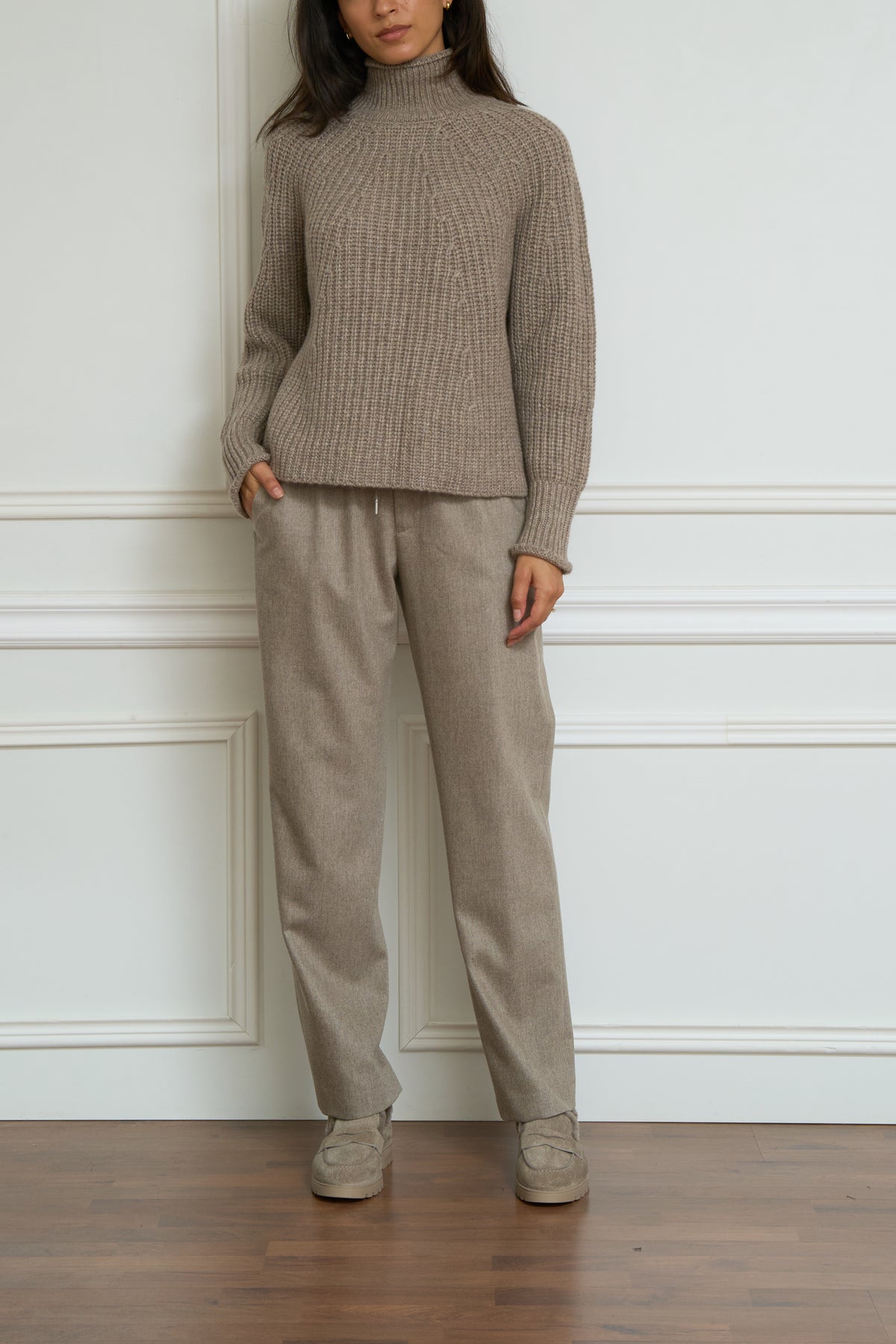 Kaschmirpullover in taupe
