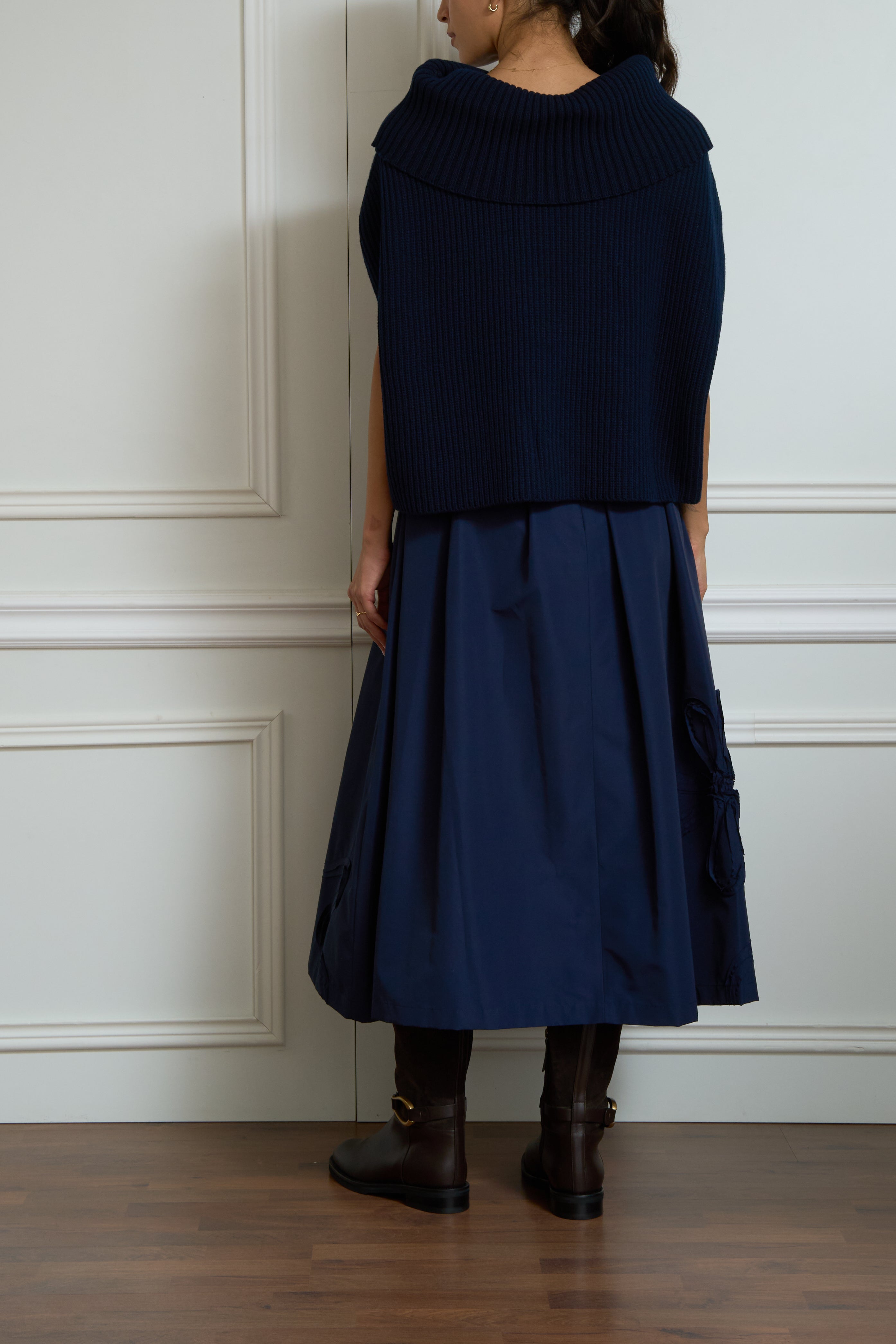 Off-Shoulder Strickpullover in marine