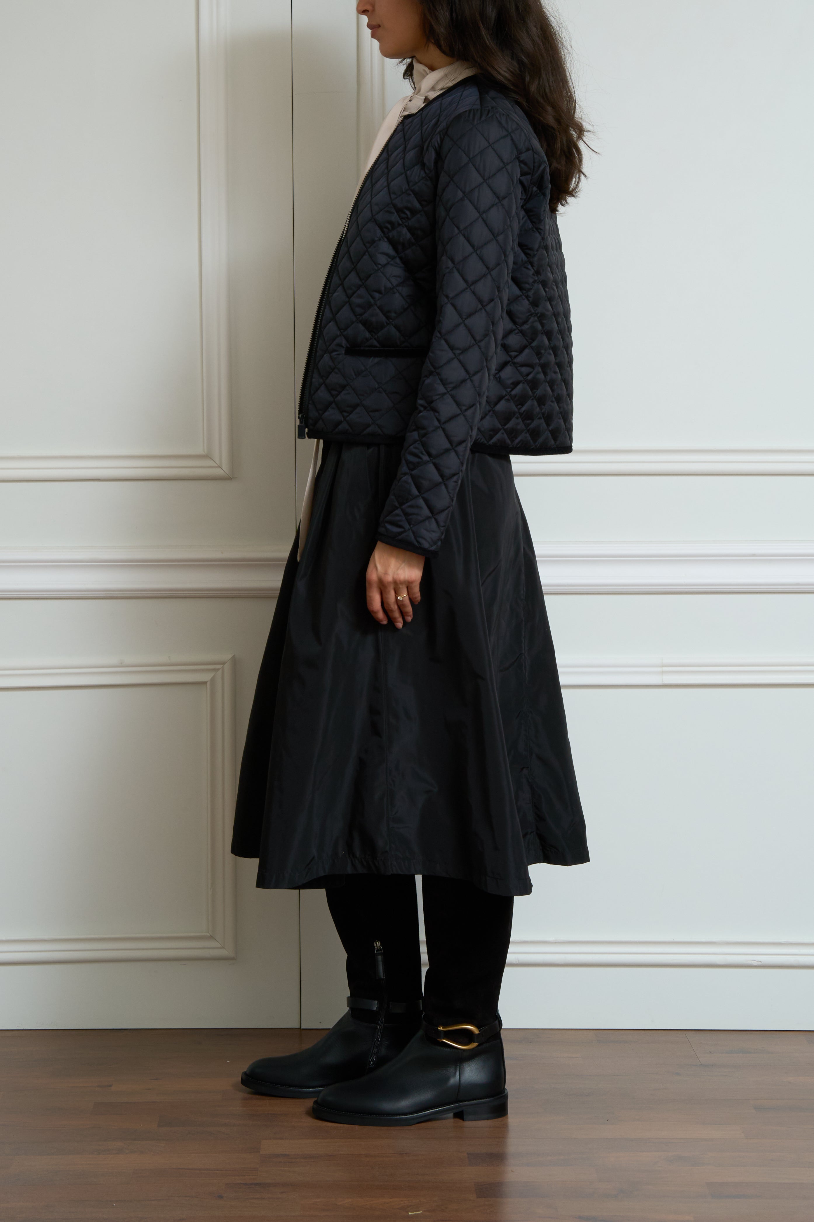 Gesteppte Jacke in schwarz
