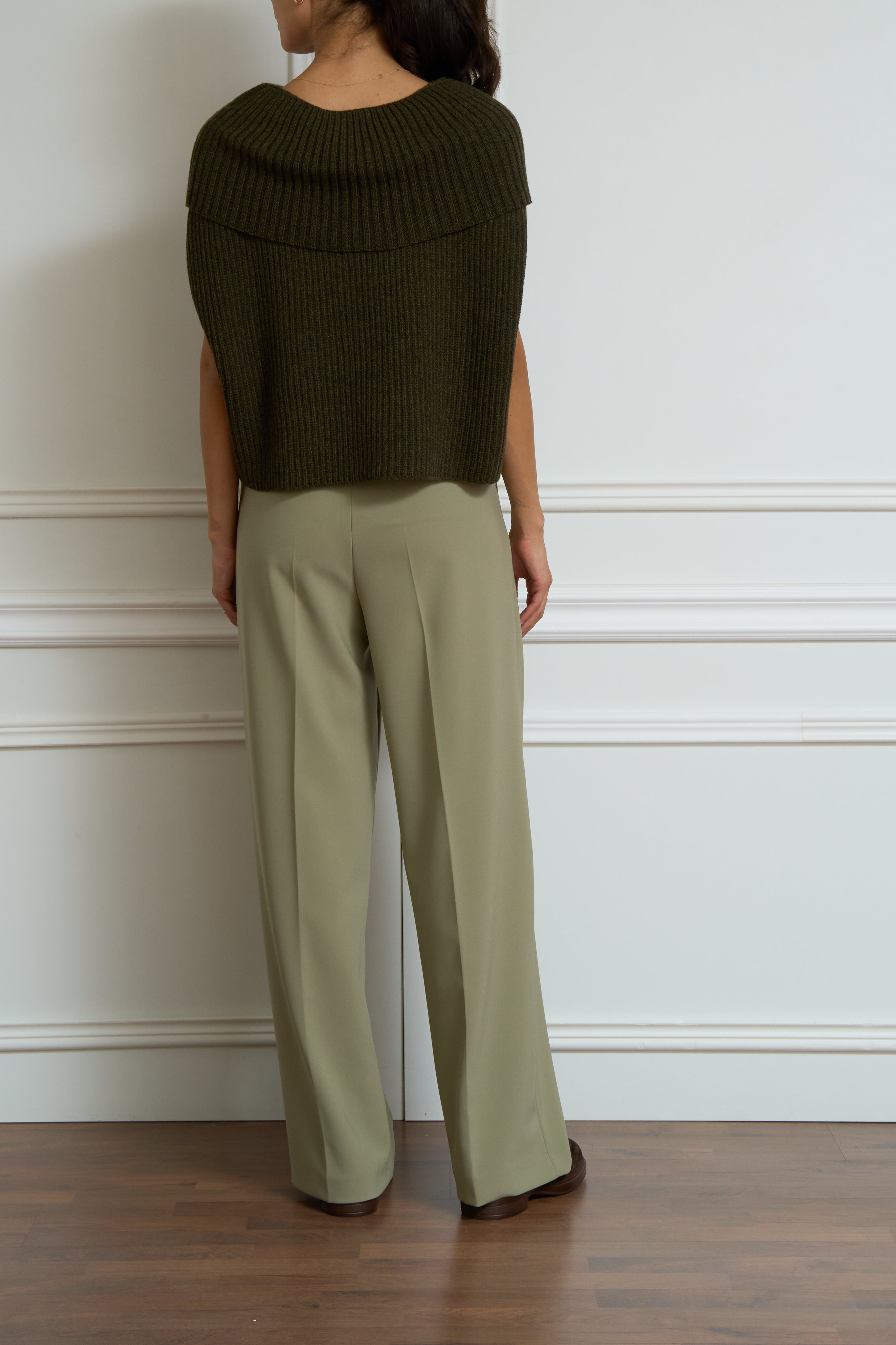 Off-Shoulder Strickpullover in grün