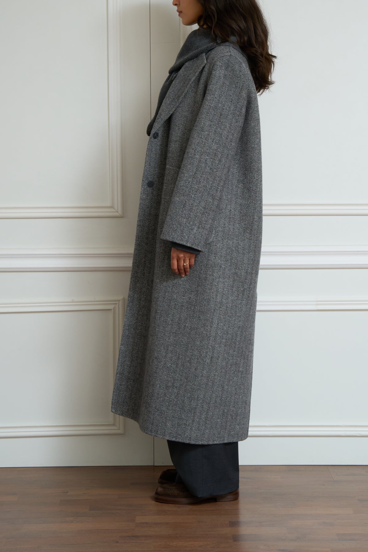 Long herringbone coat in grey