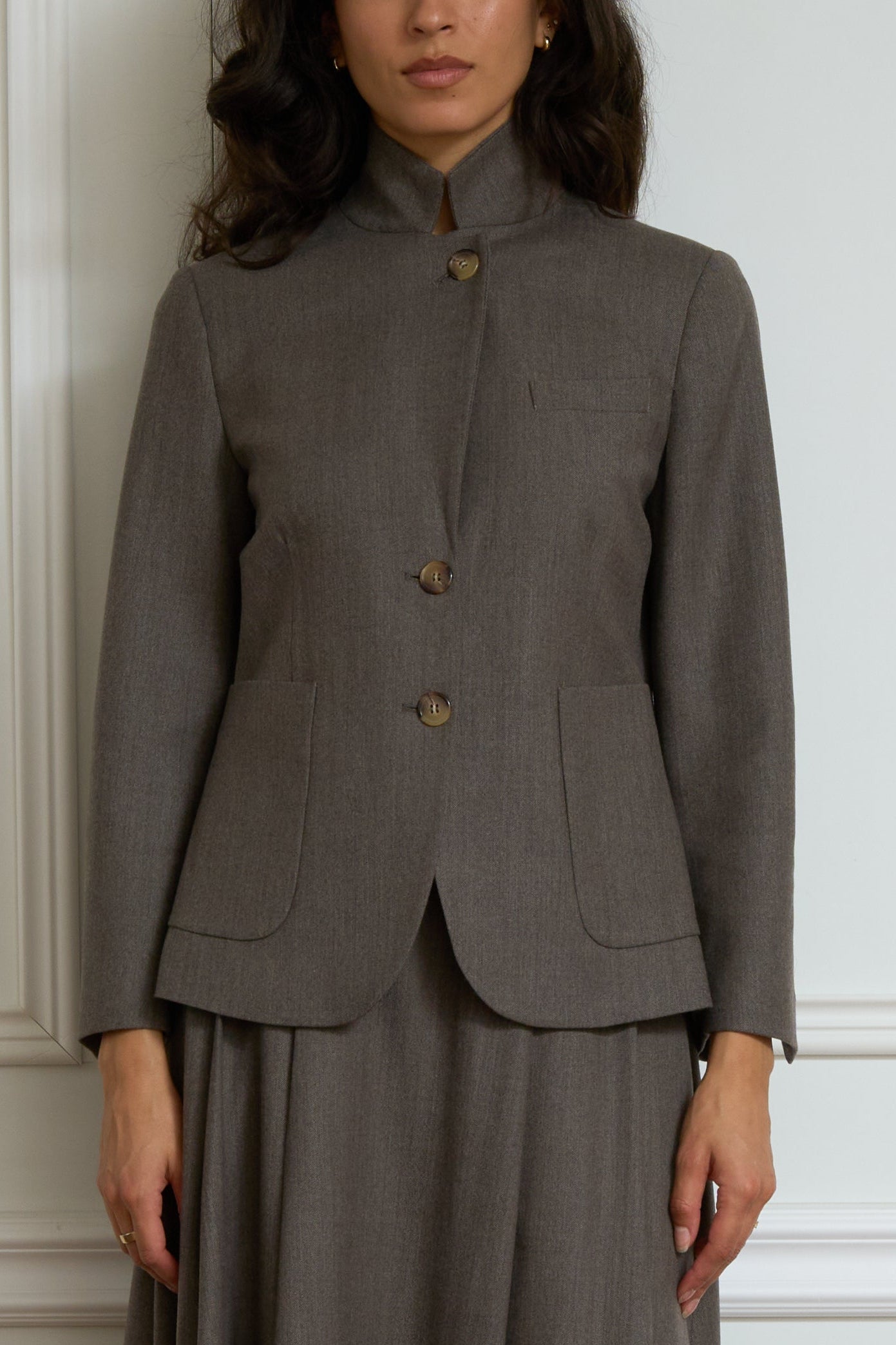 Wool blazer in taupe
