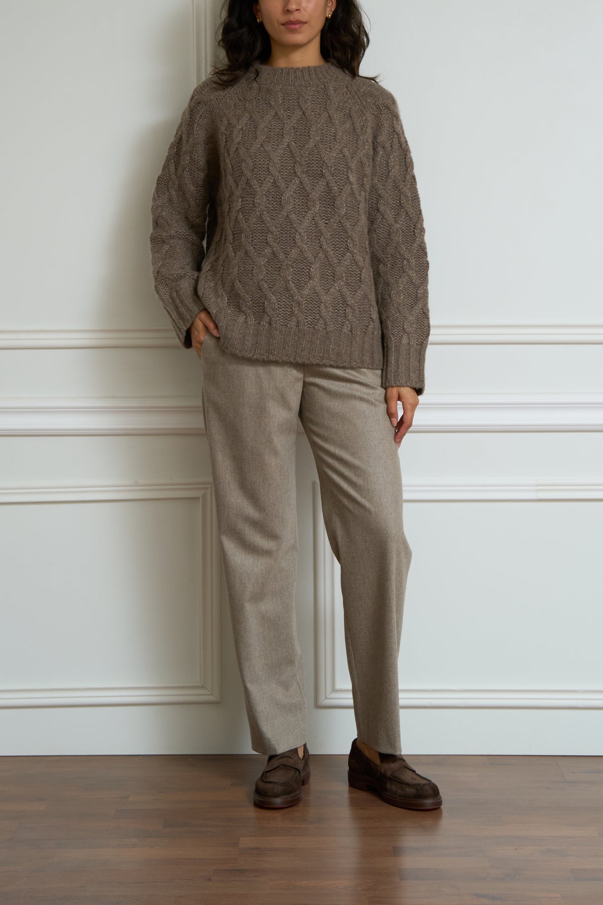 Zopfpullover in taupe