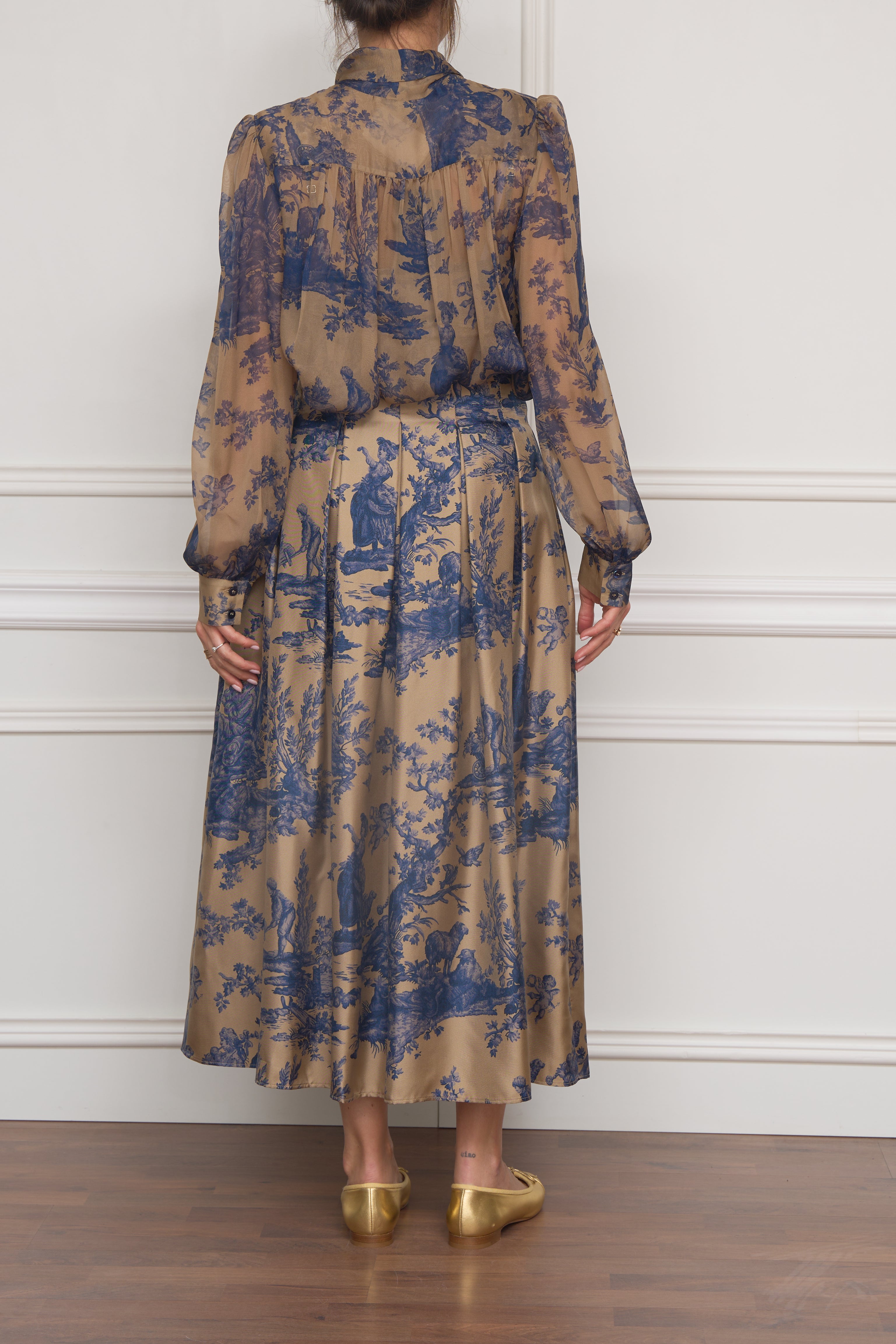 Seidenrock in beige/blau