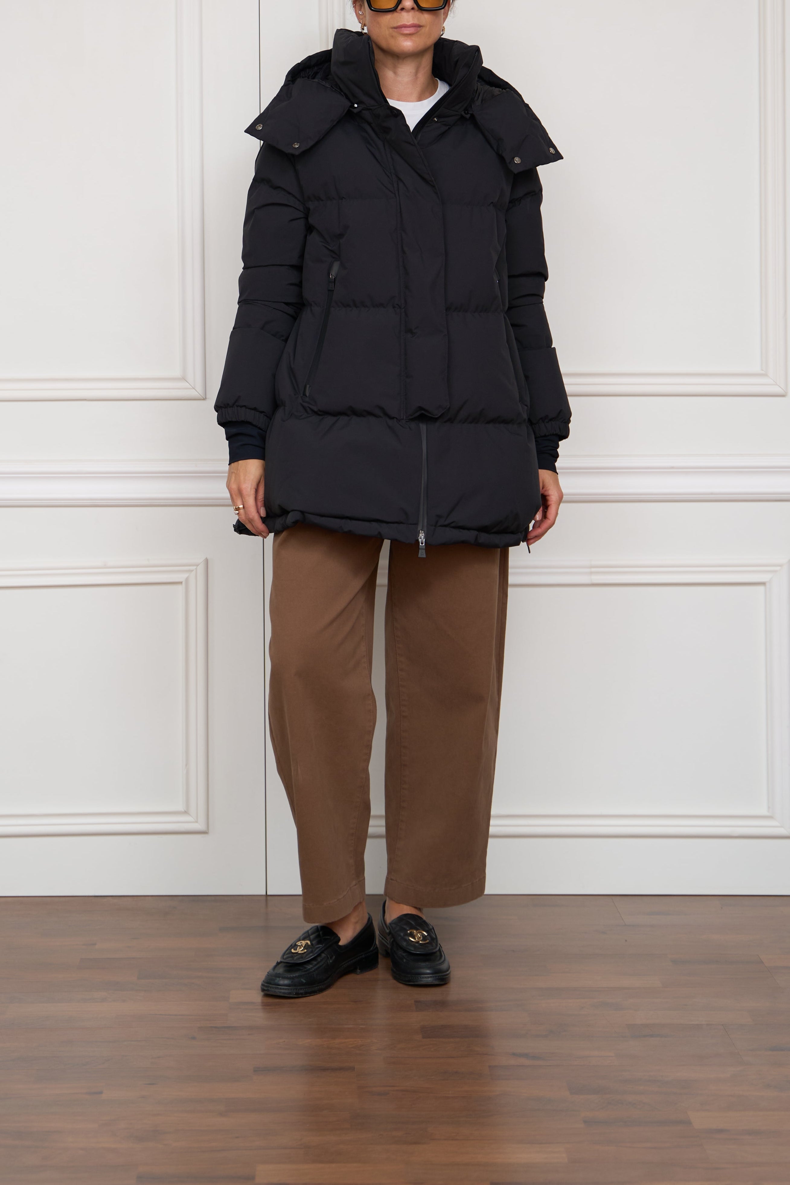 Short down jacket in blue/white