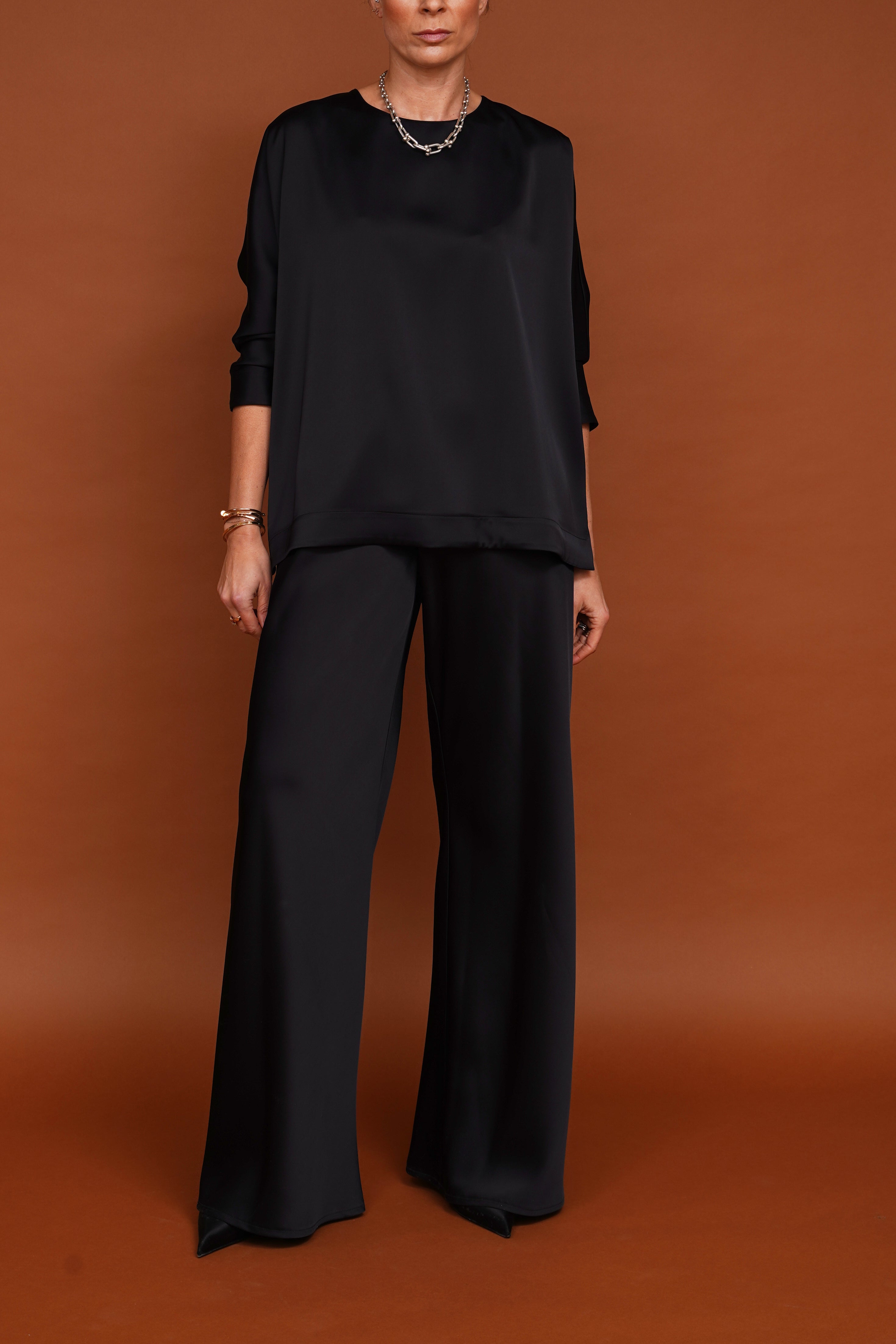 Zweiteiler in schwarz