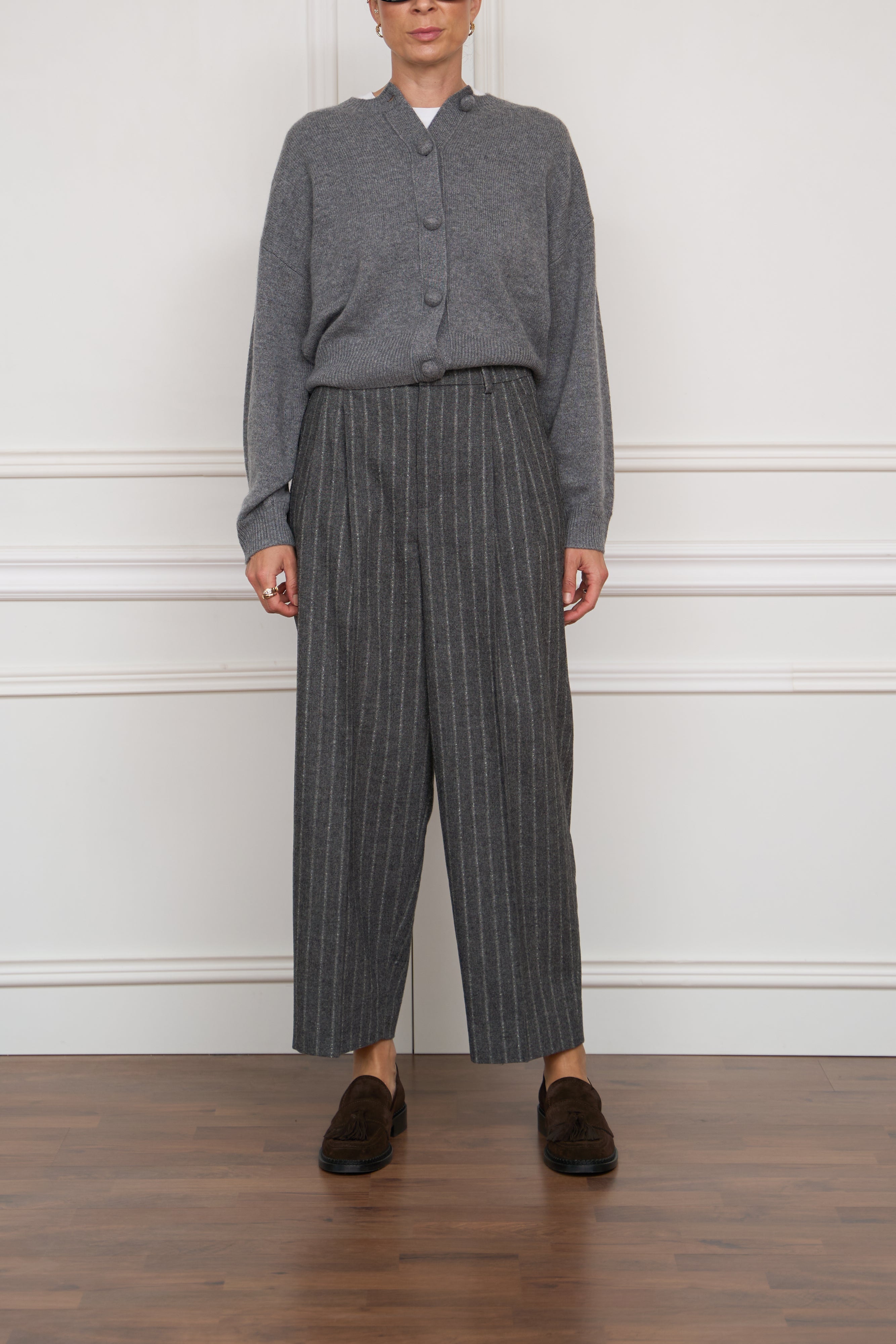Cropped trousers 'NOA' in cashew