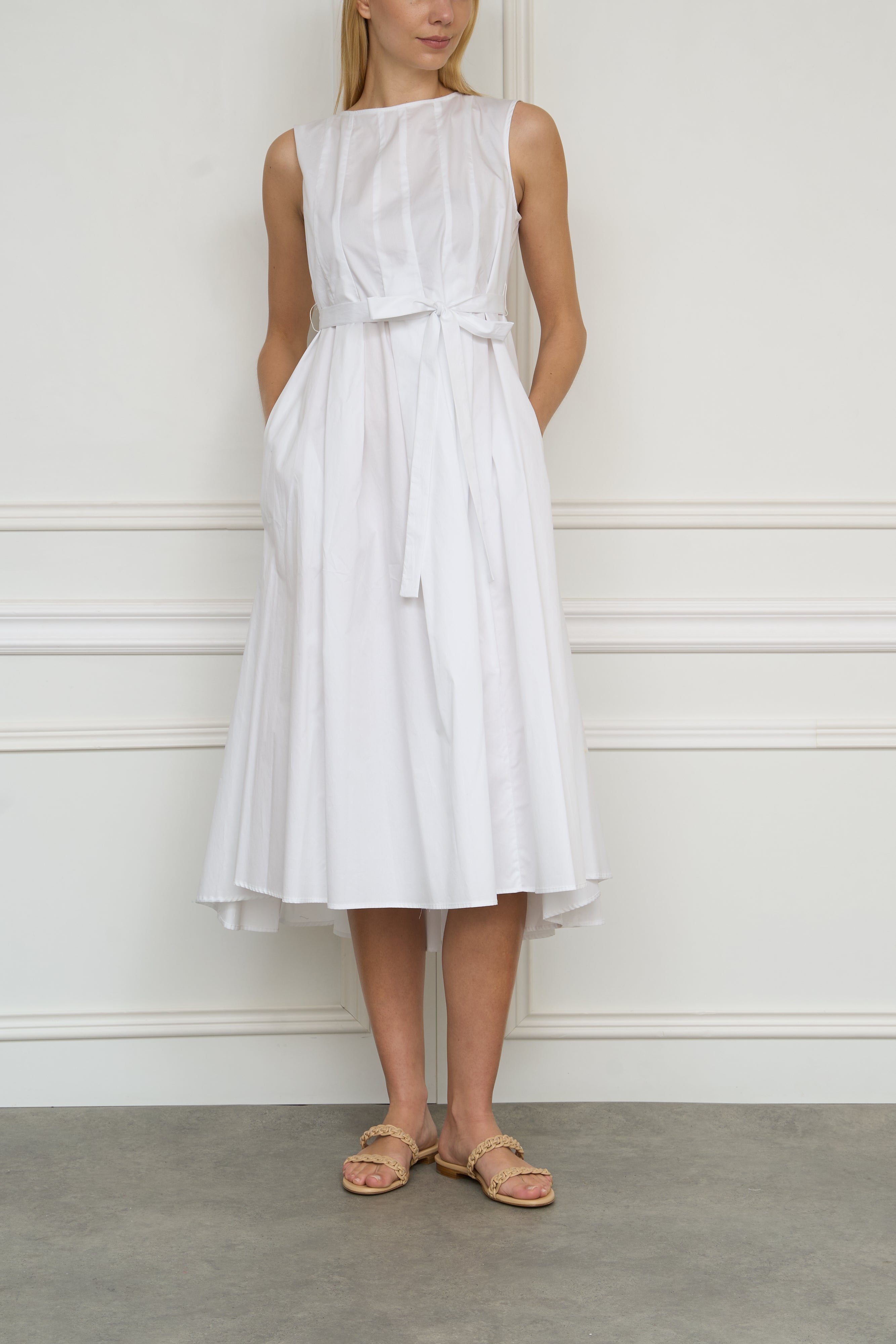Kleid in weiß