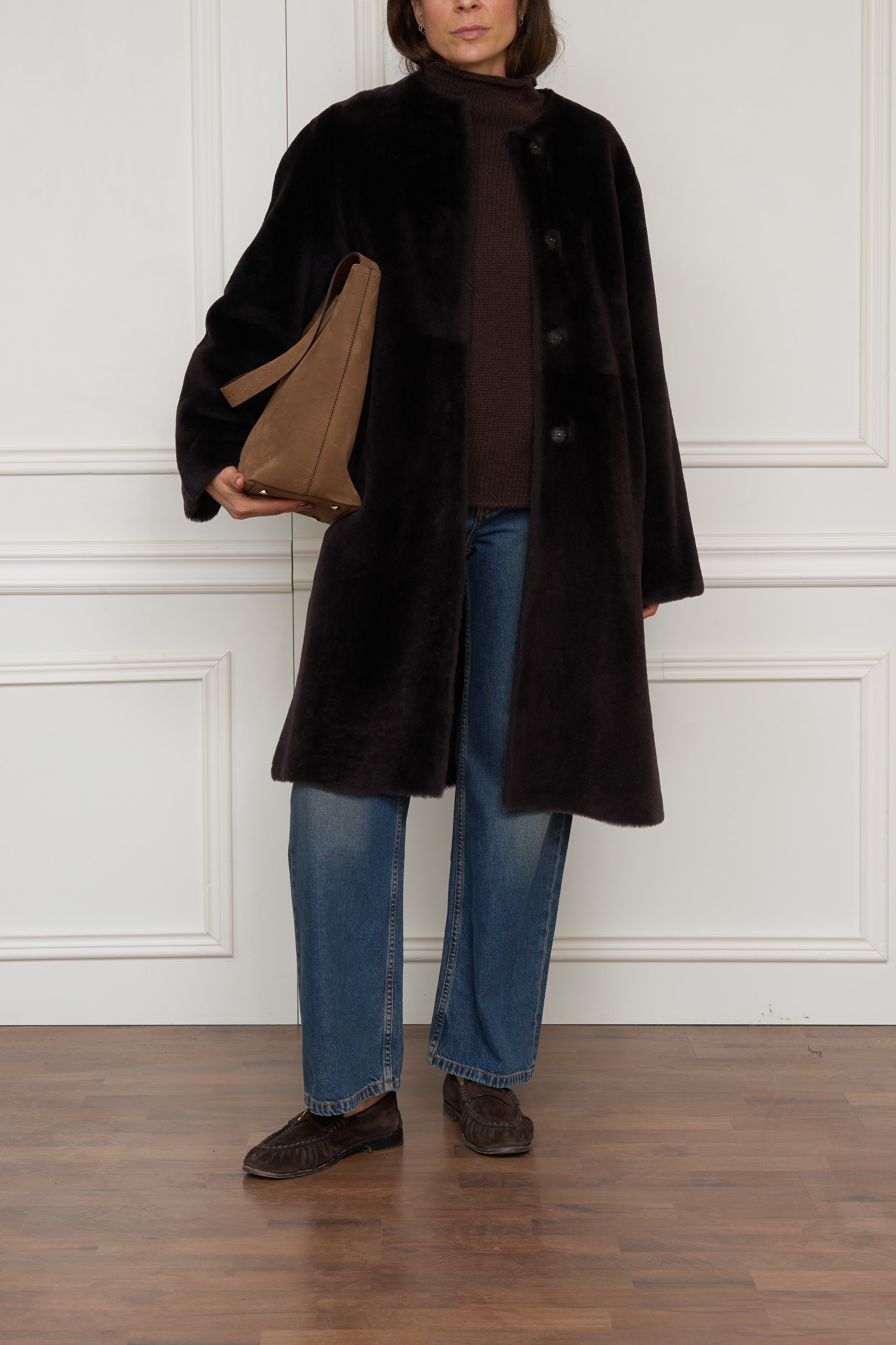 Wendemantel aus Lammfell und Leder in braun