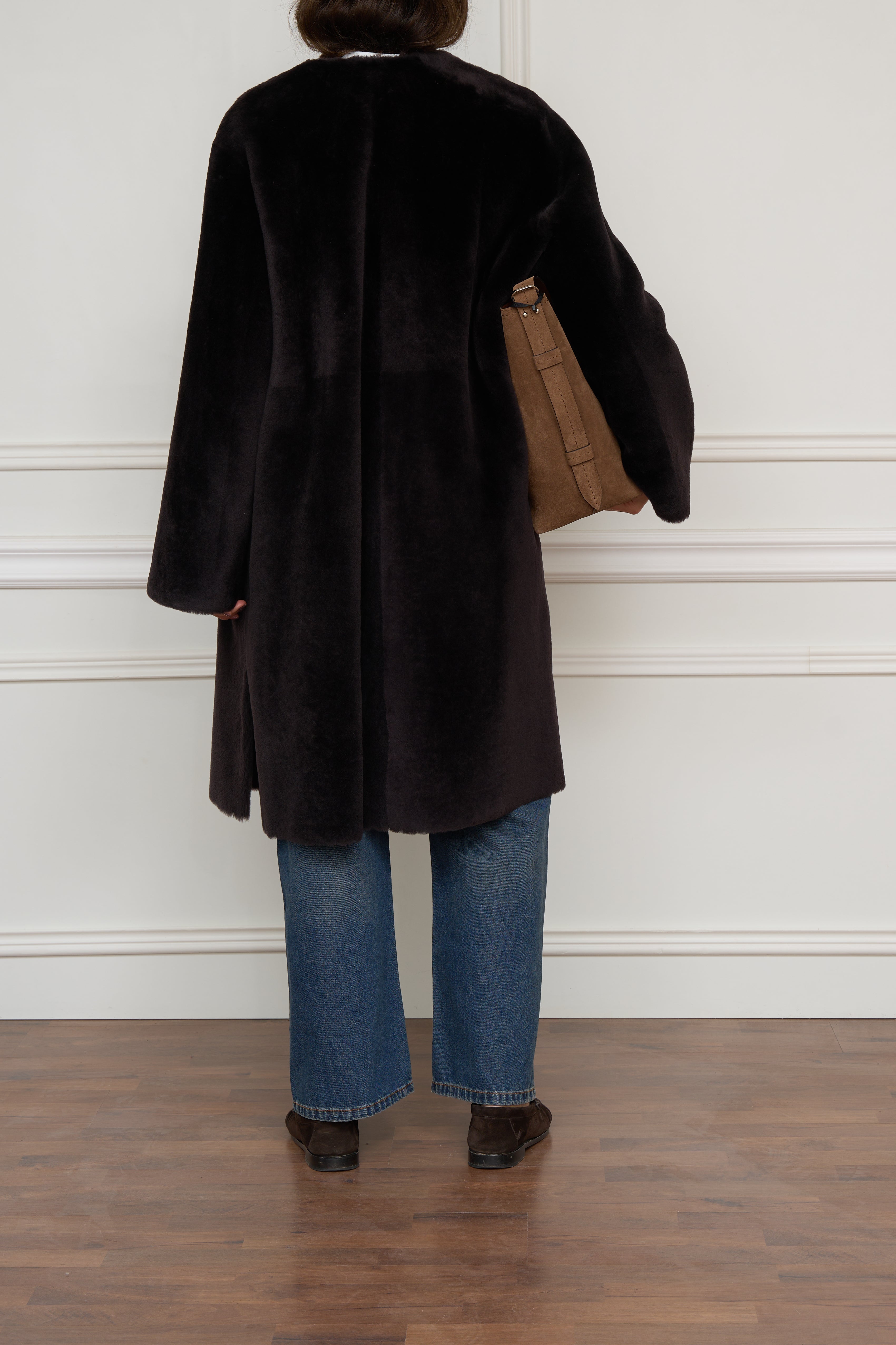 Wendemantel aus Lammfell und Leder in braun