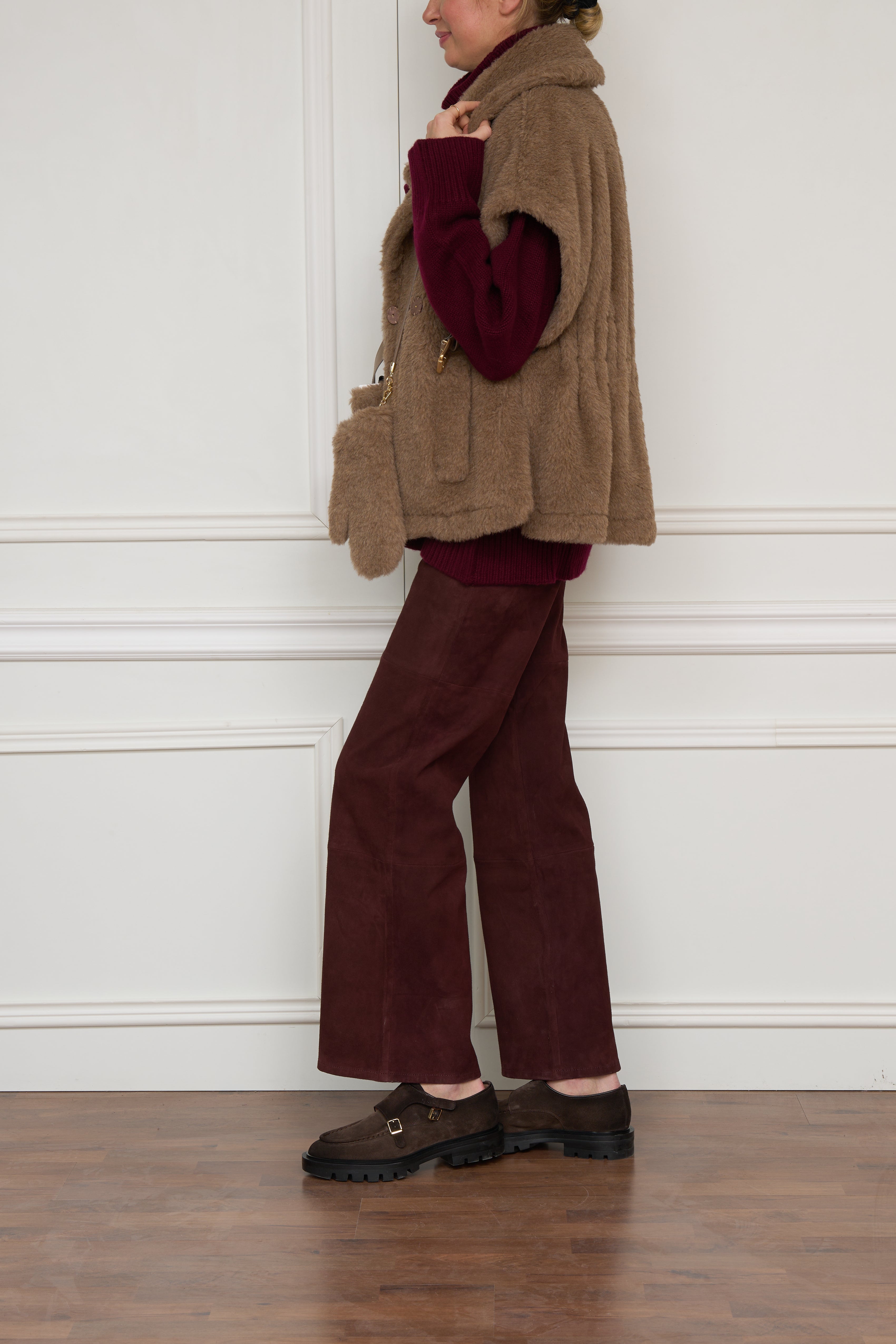 Cape aus Teddy-Stoff in camel