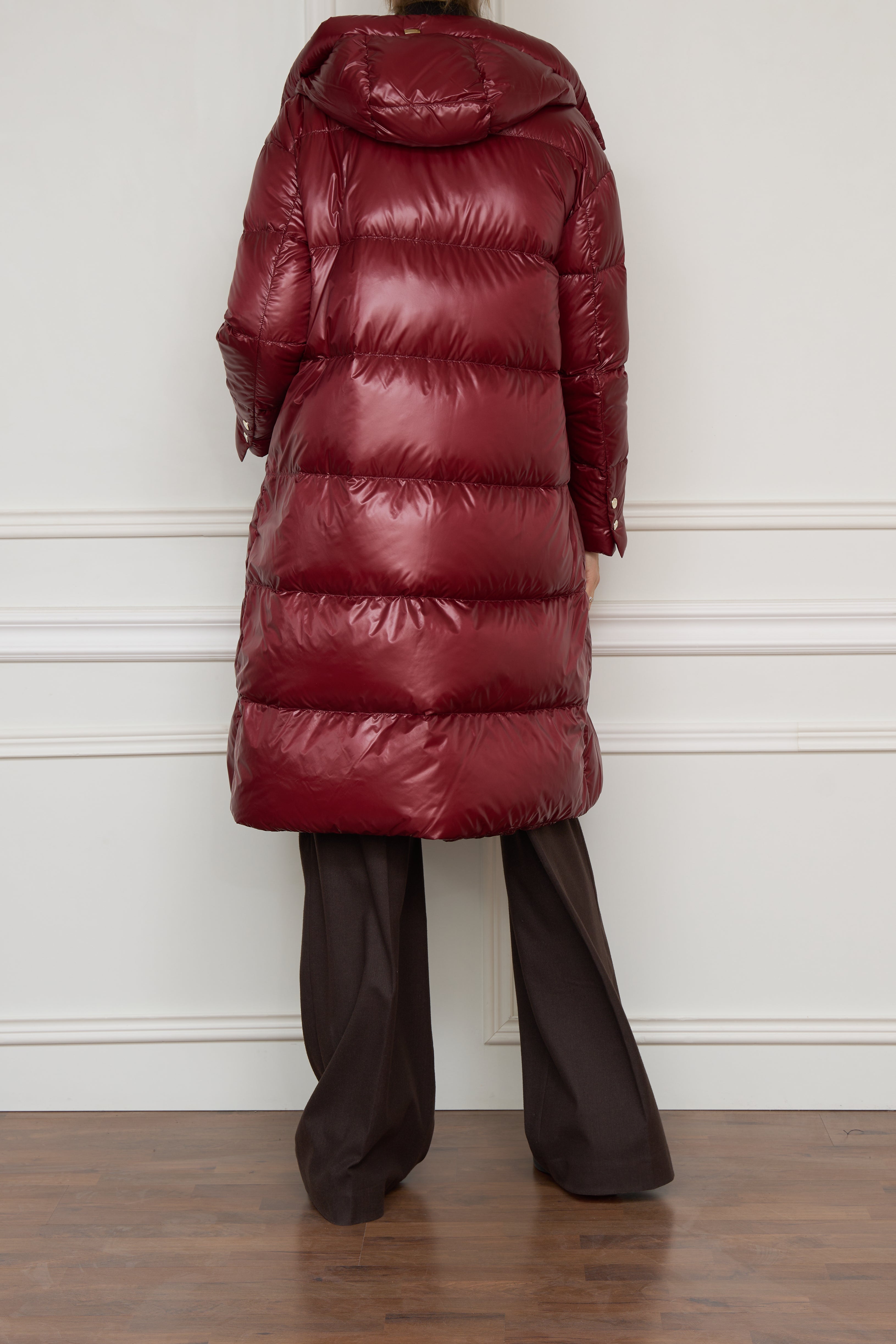 Daunenmantel in rot