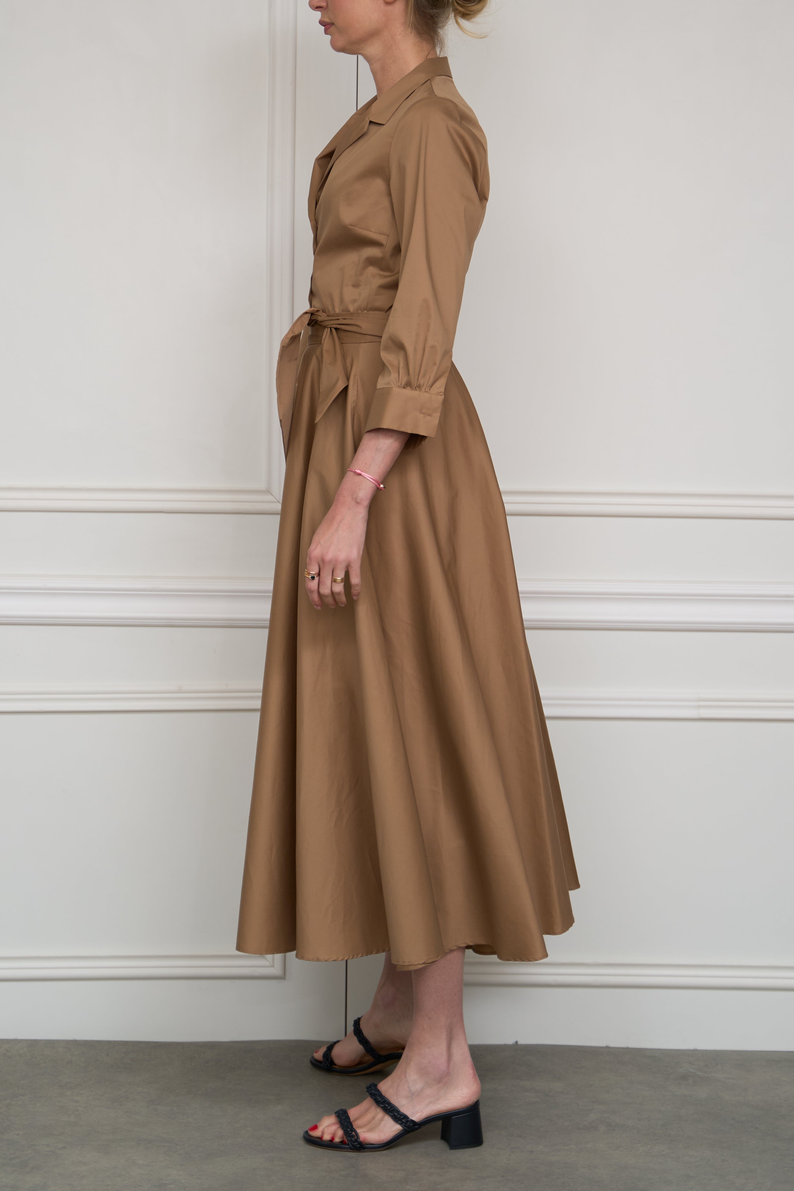 Midi dress with tie tail in yellow 