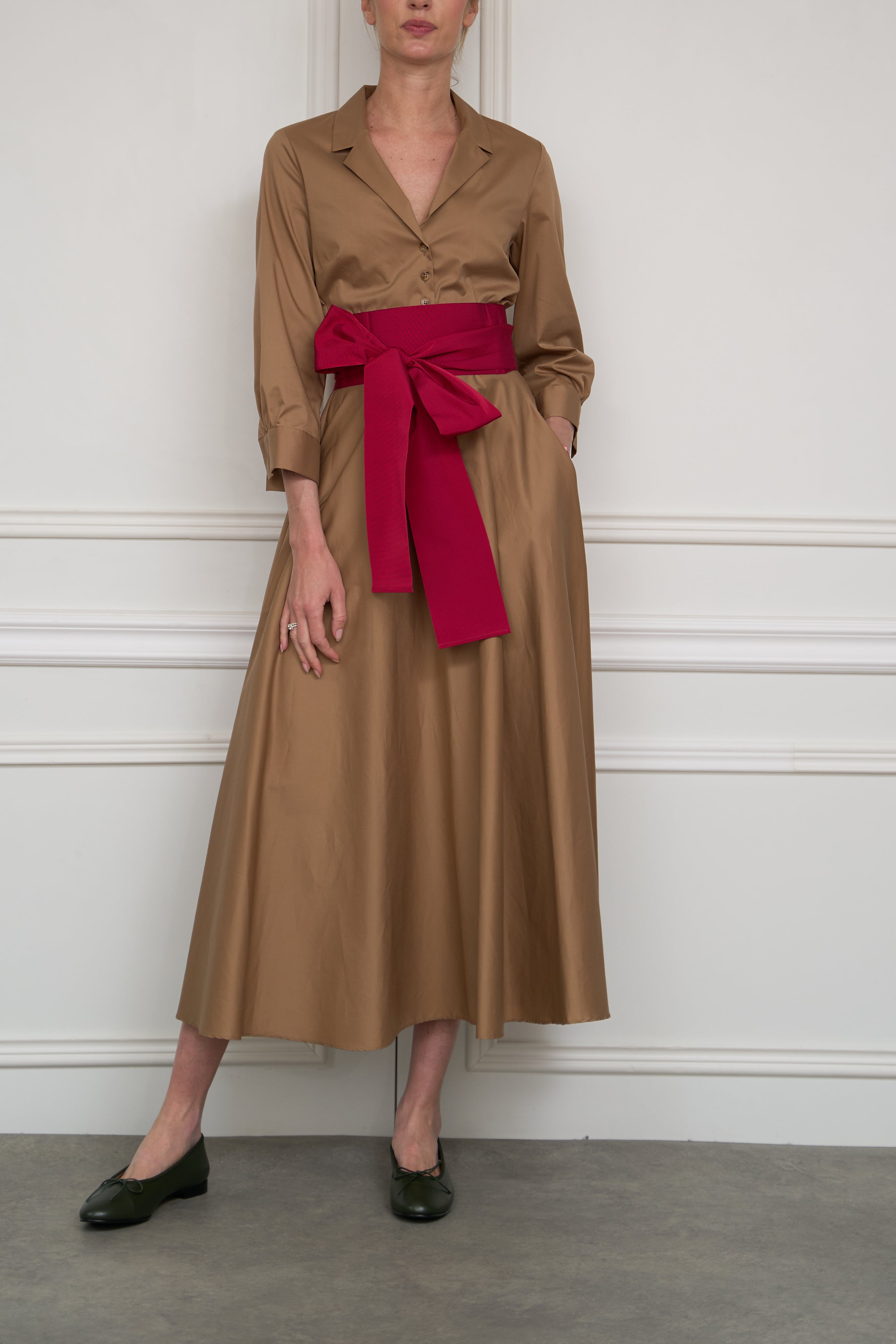 Midi dress with tie tail in yellow 