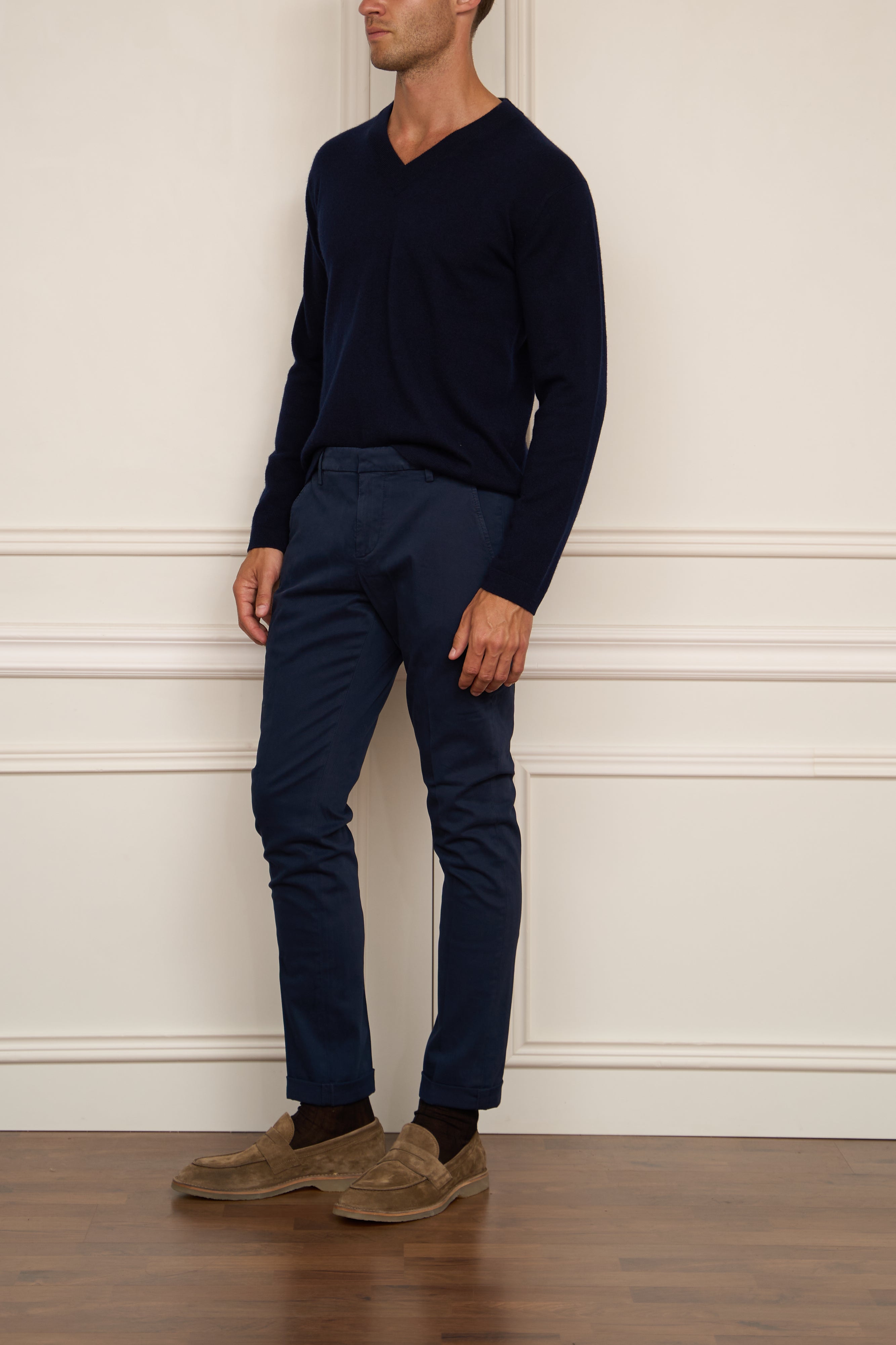 Chino in navy