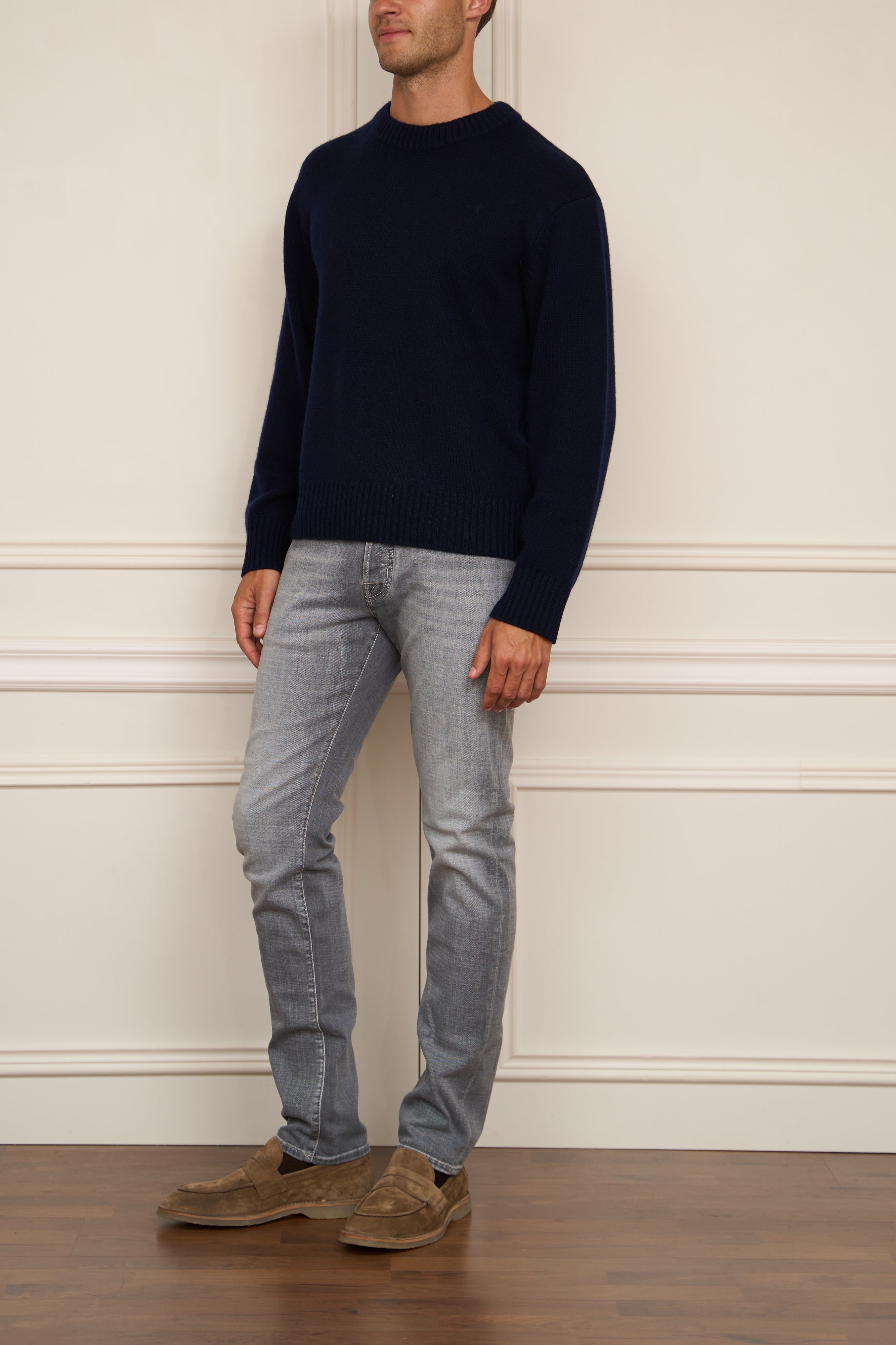 Knitted coat with zipper in grey