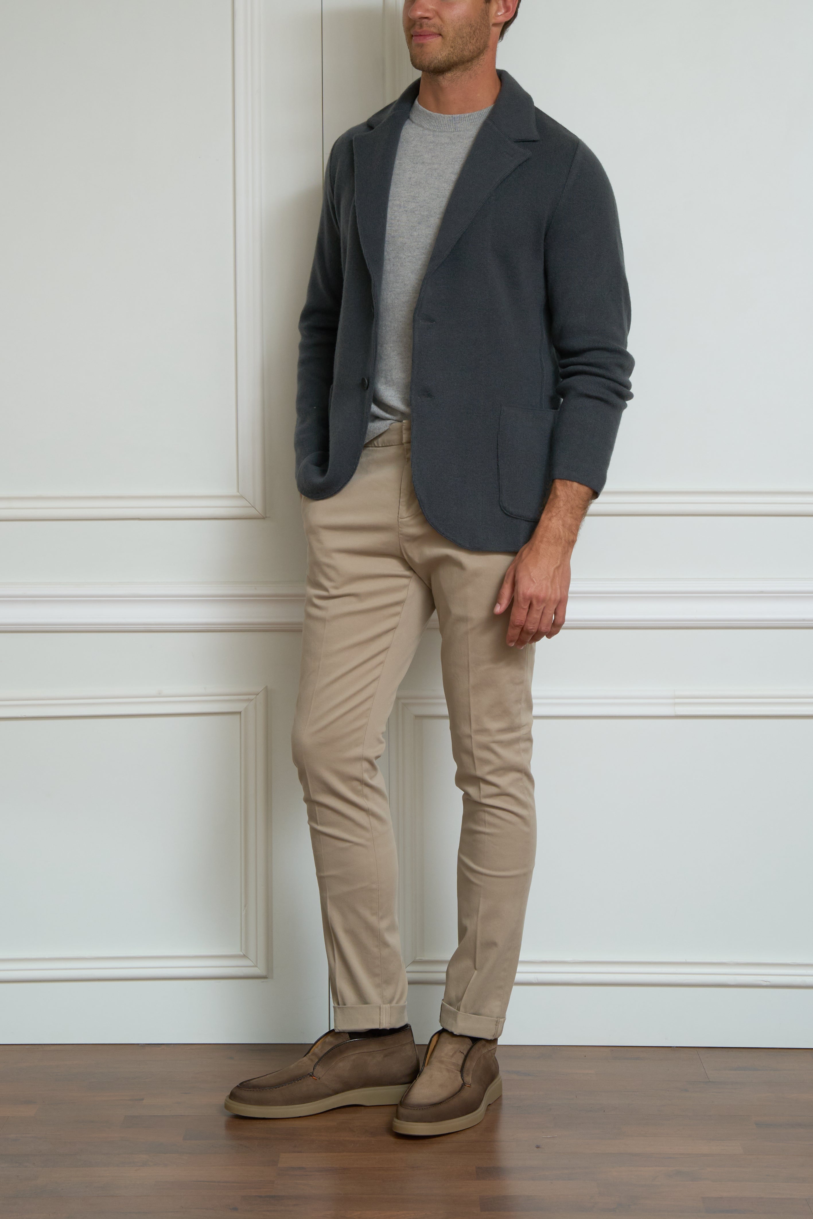 Knitted blazer in grey