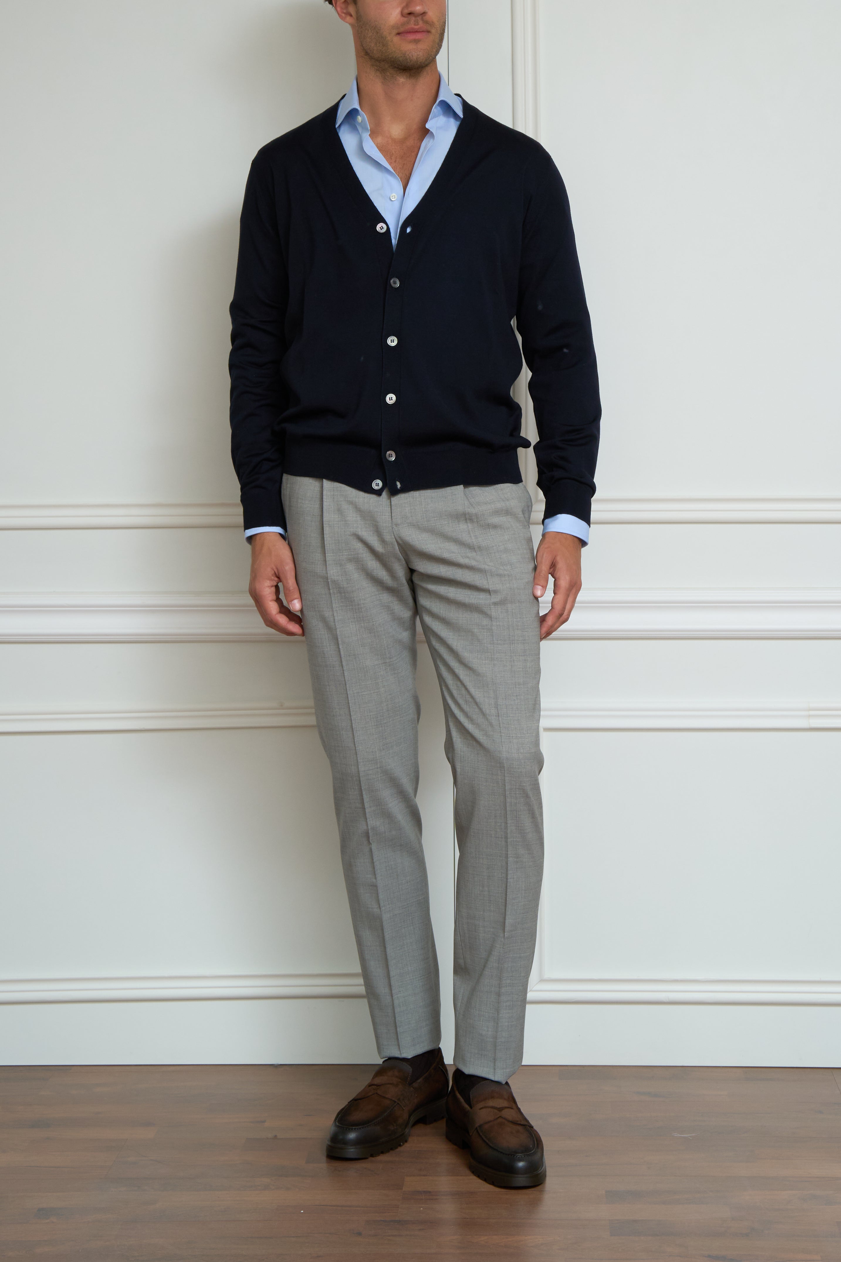 Leichte Strickjacke in marine