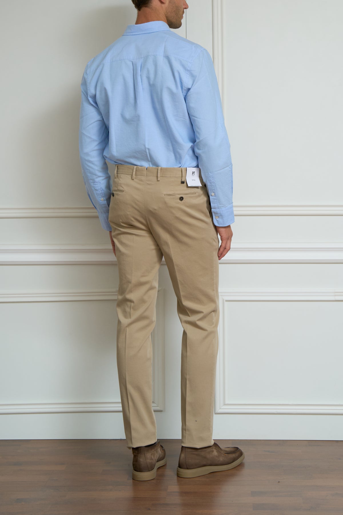 Hose in beige