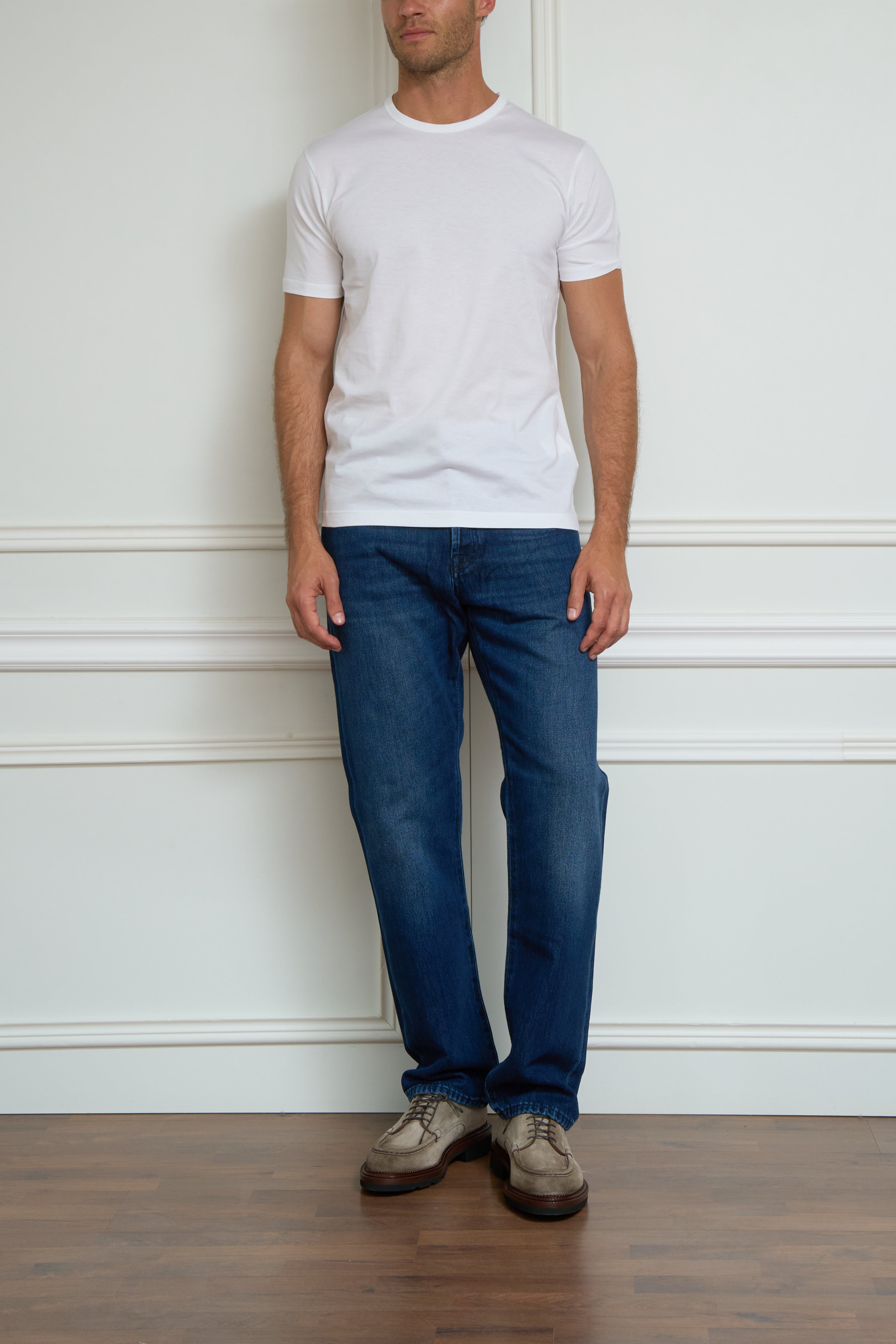 T-shirt in white