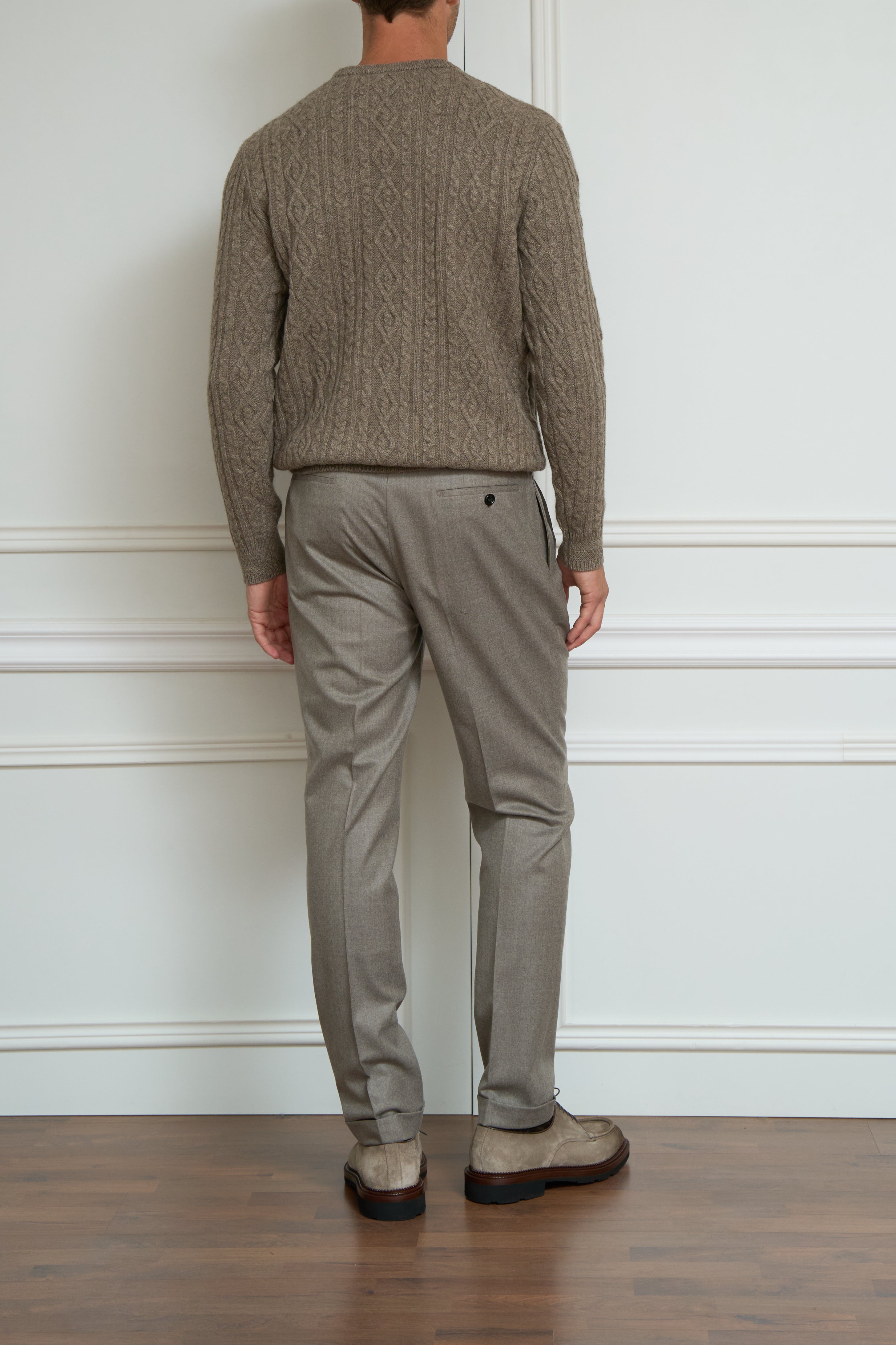 Bundfaltenhose in taupe