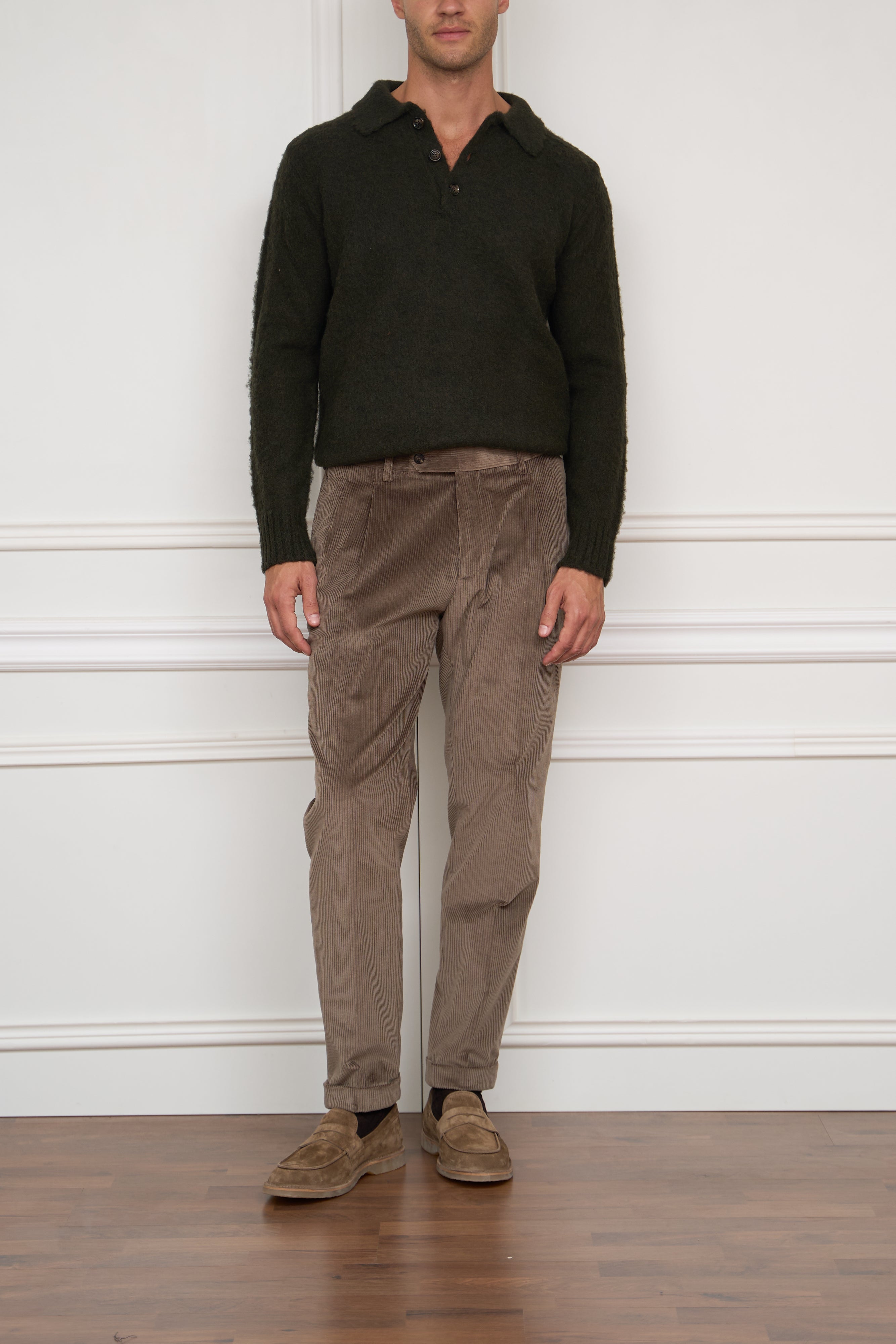 Cordhose in taupe