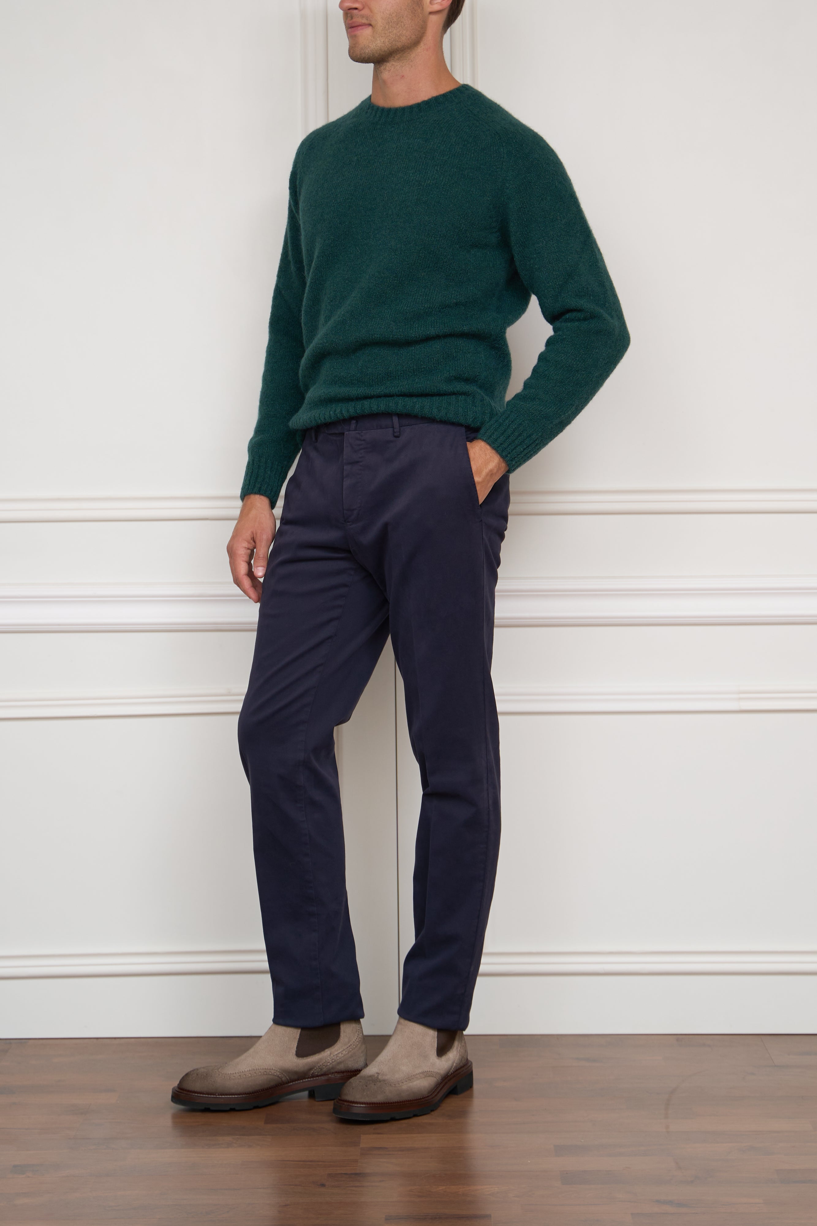 Chino in navy