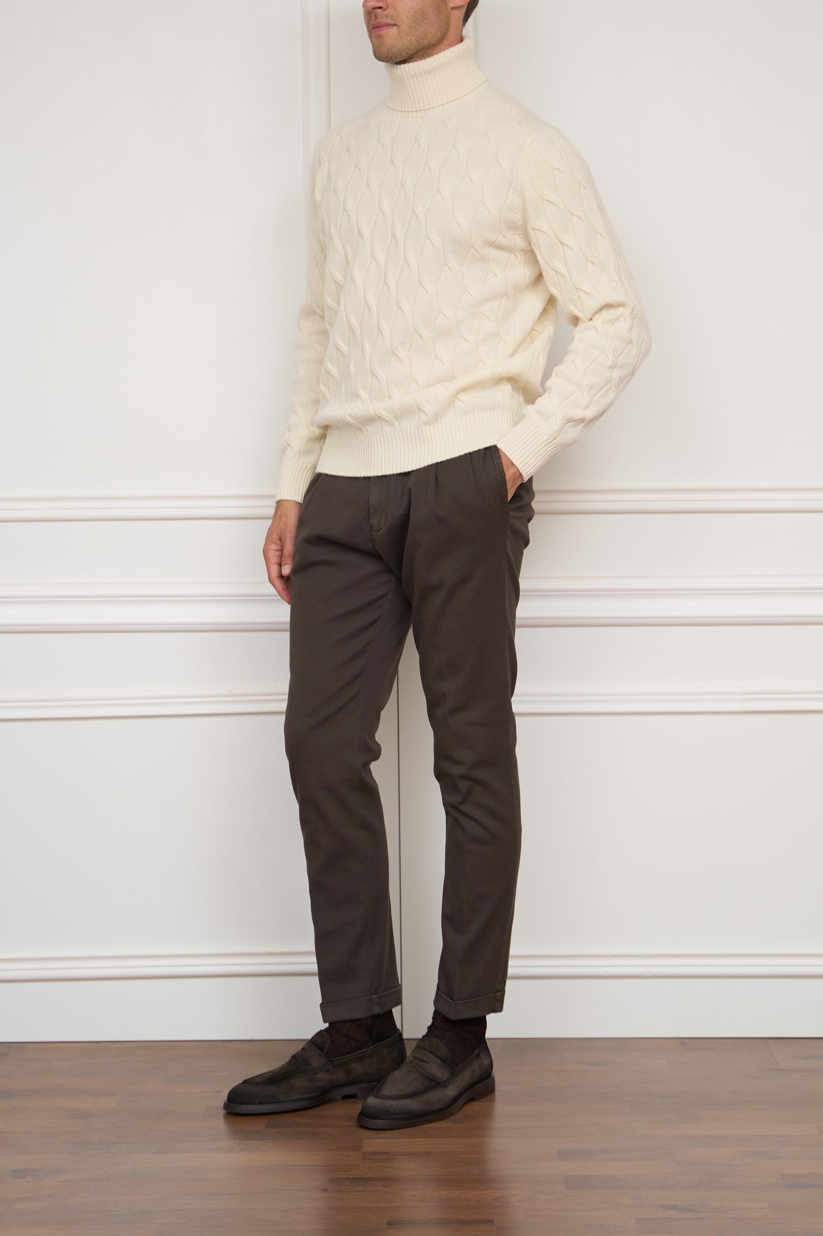 Sweater in grey