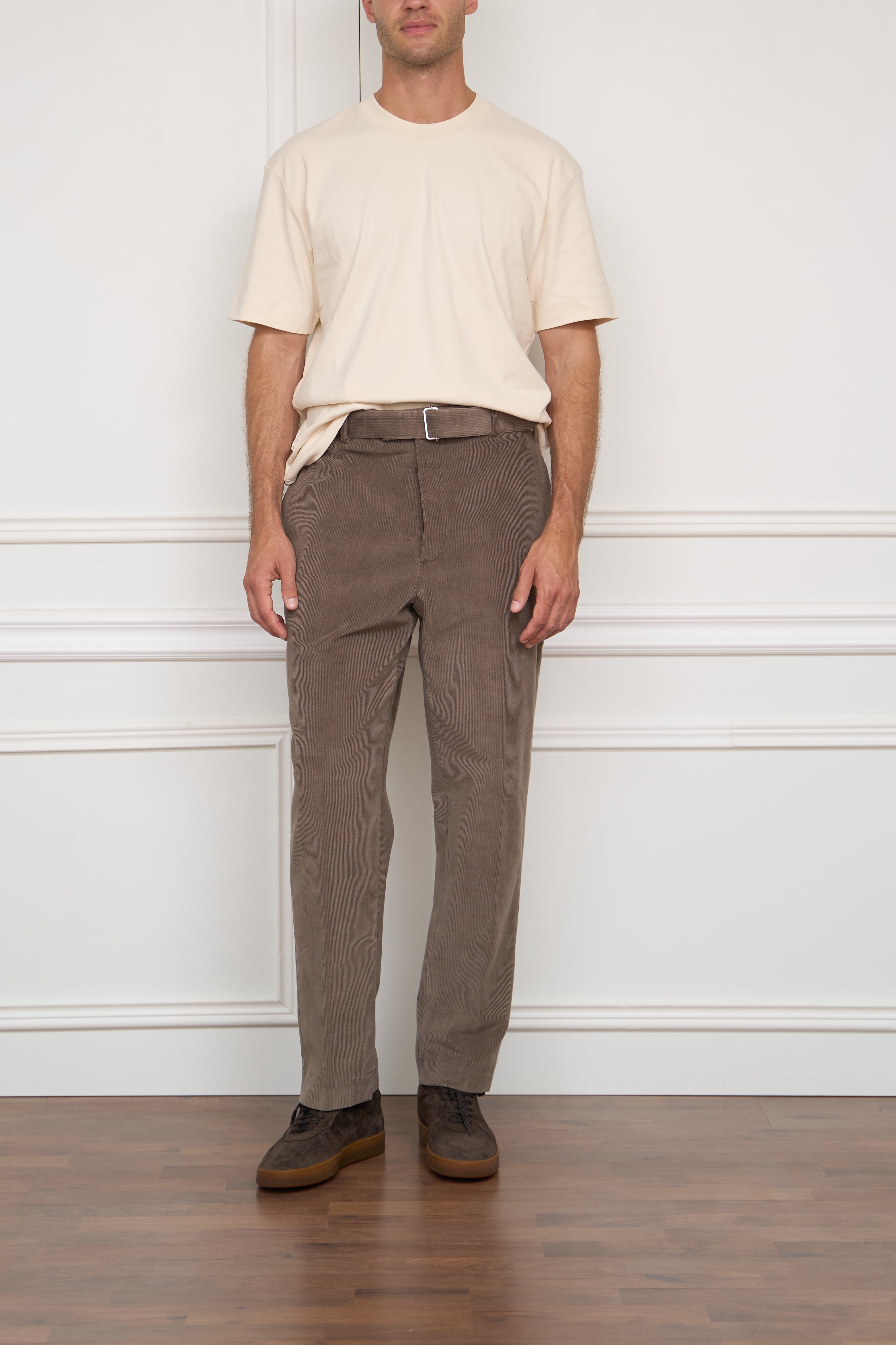 Corduroy trousers in brown