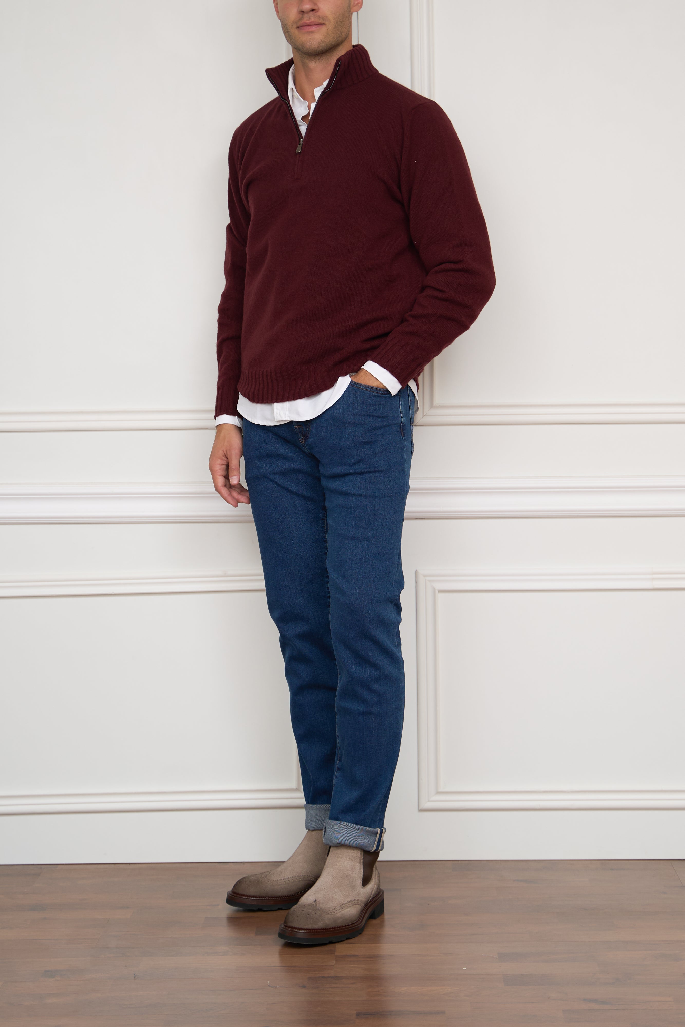 Sweater in grey