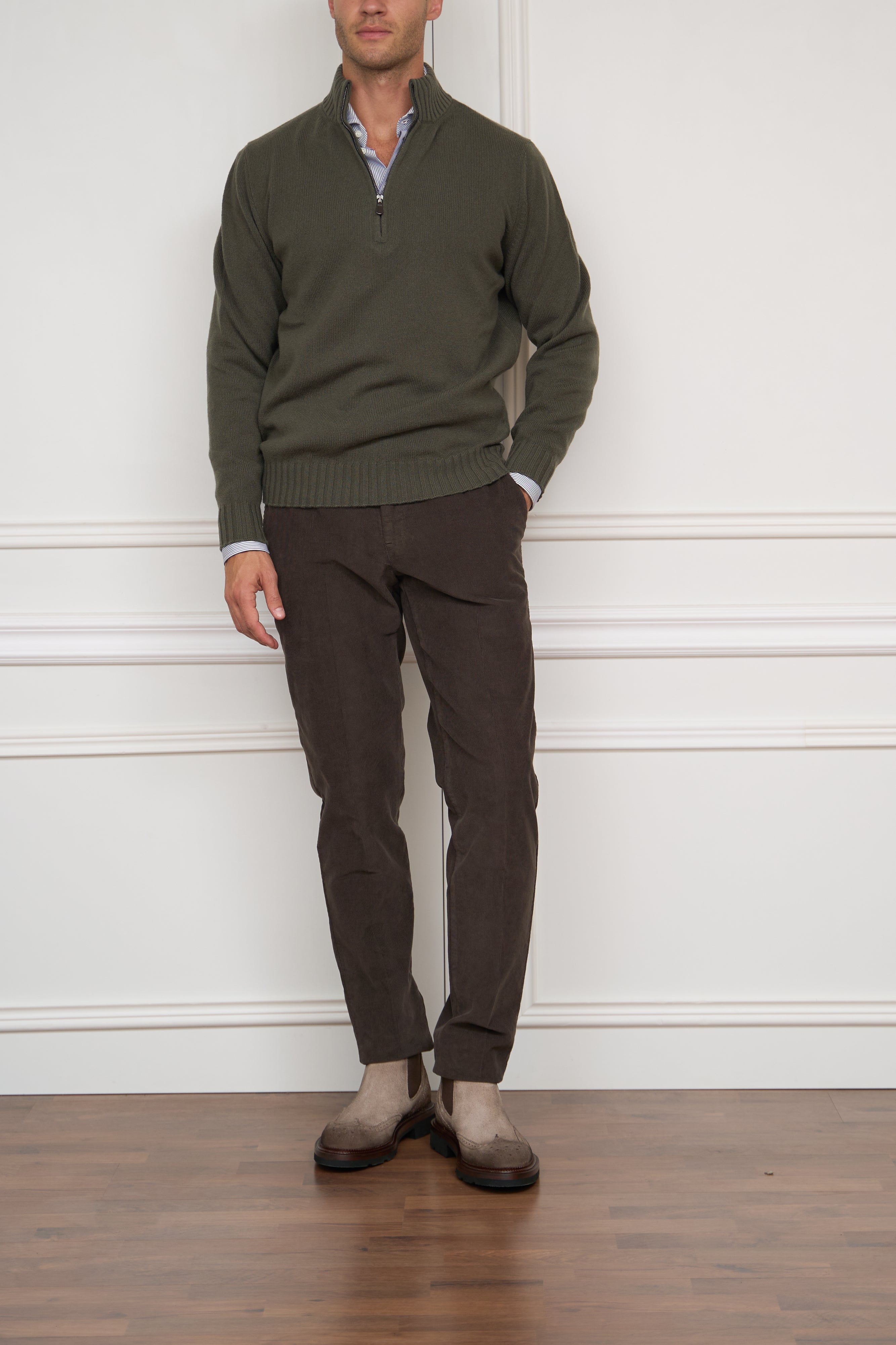 Sweater in grey