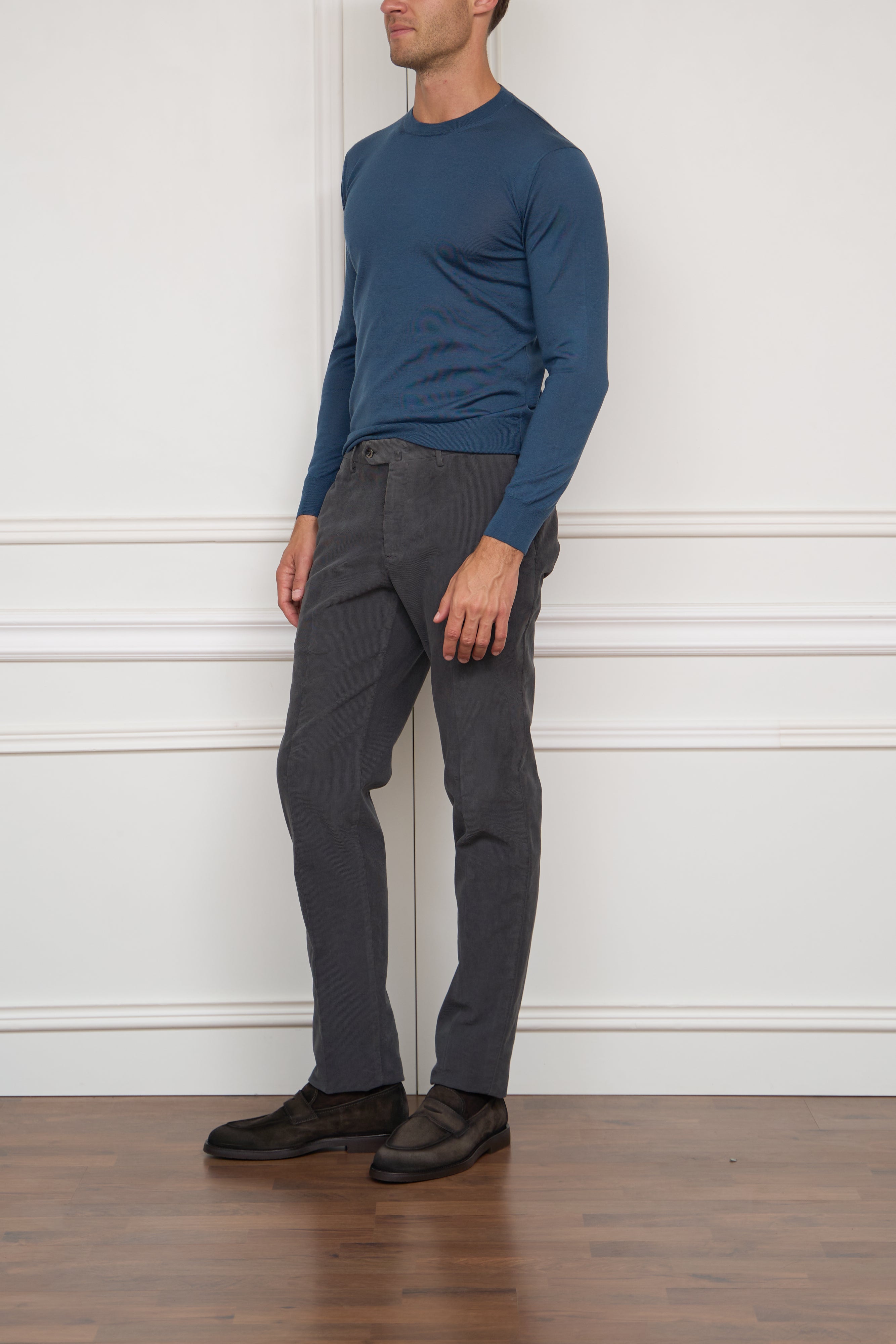 Cordhose in grau