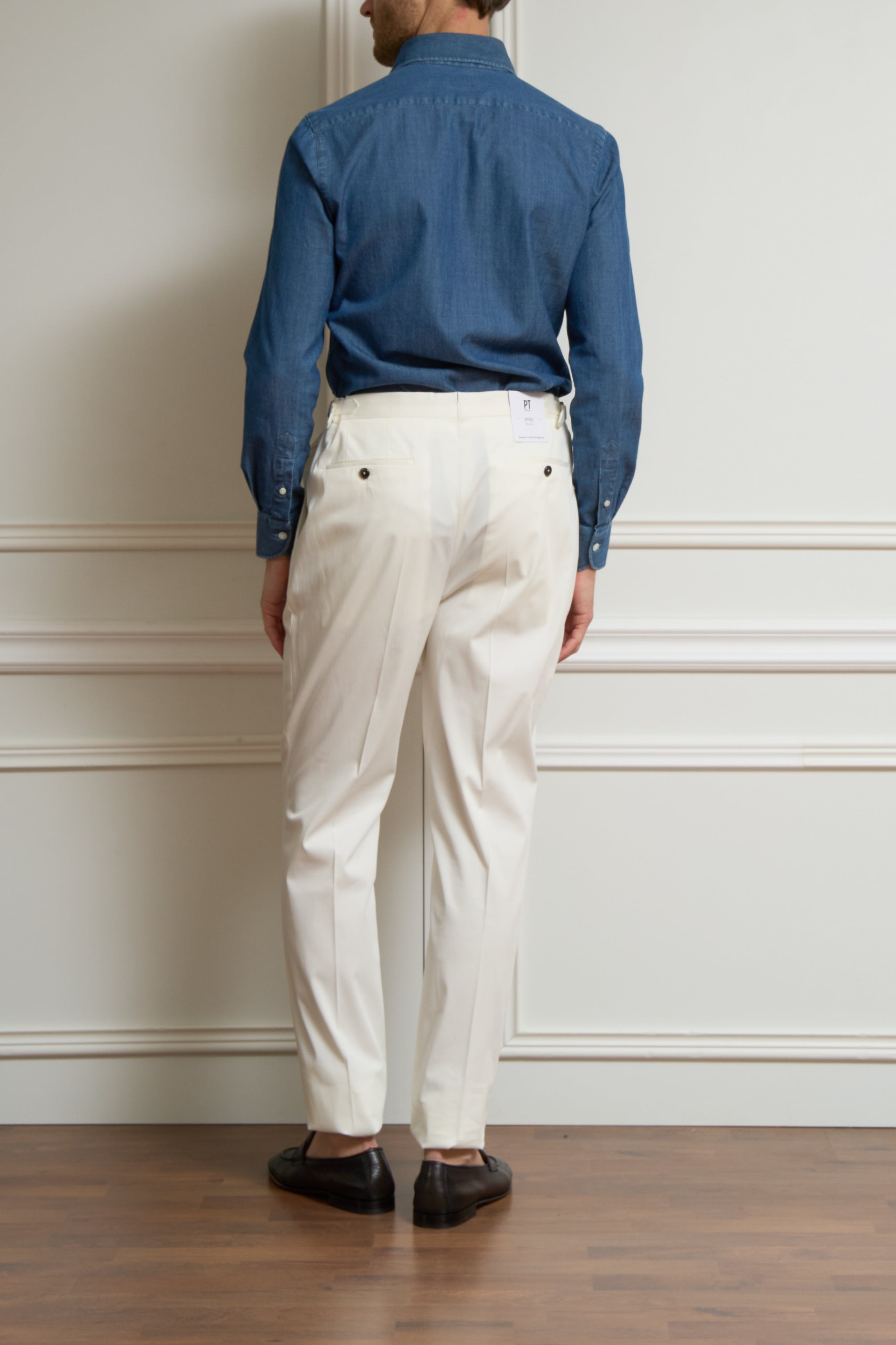 Bundfaltenhose in creme
