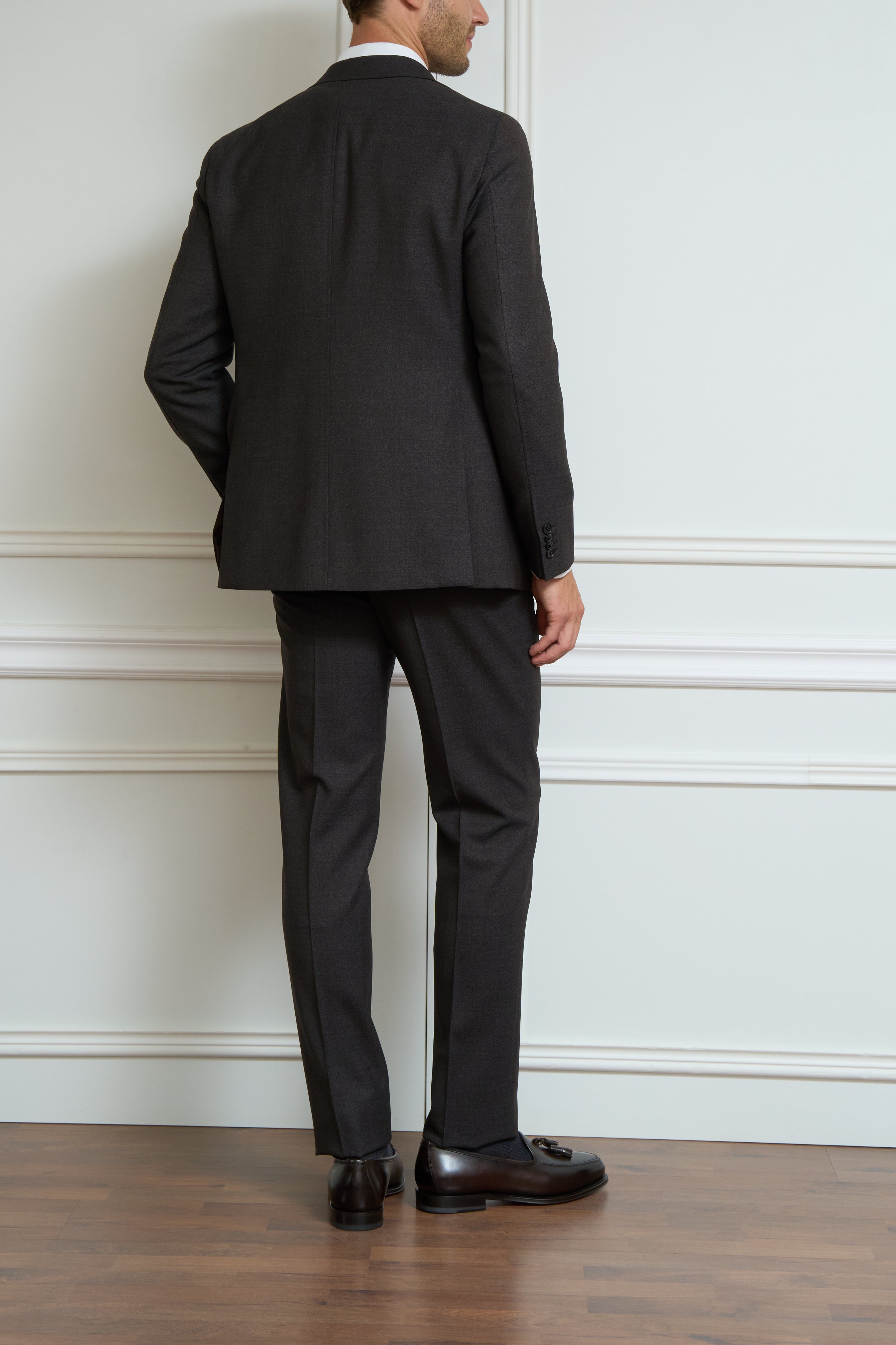 Suit in anthracite