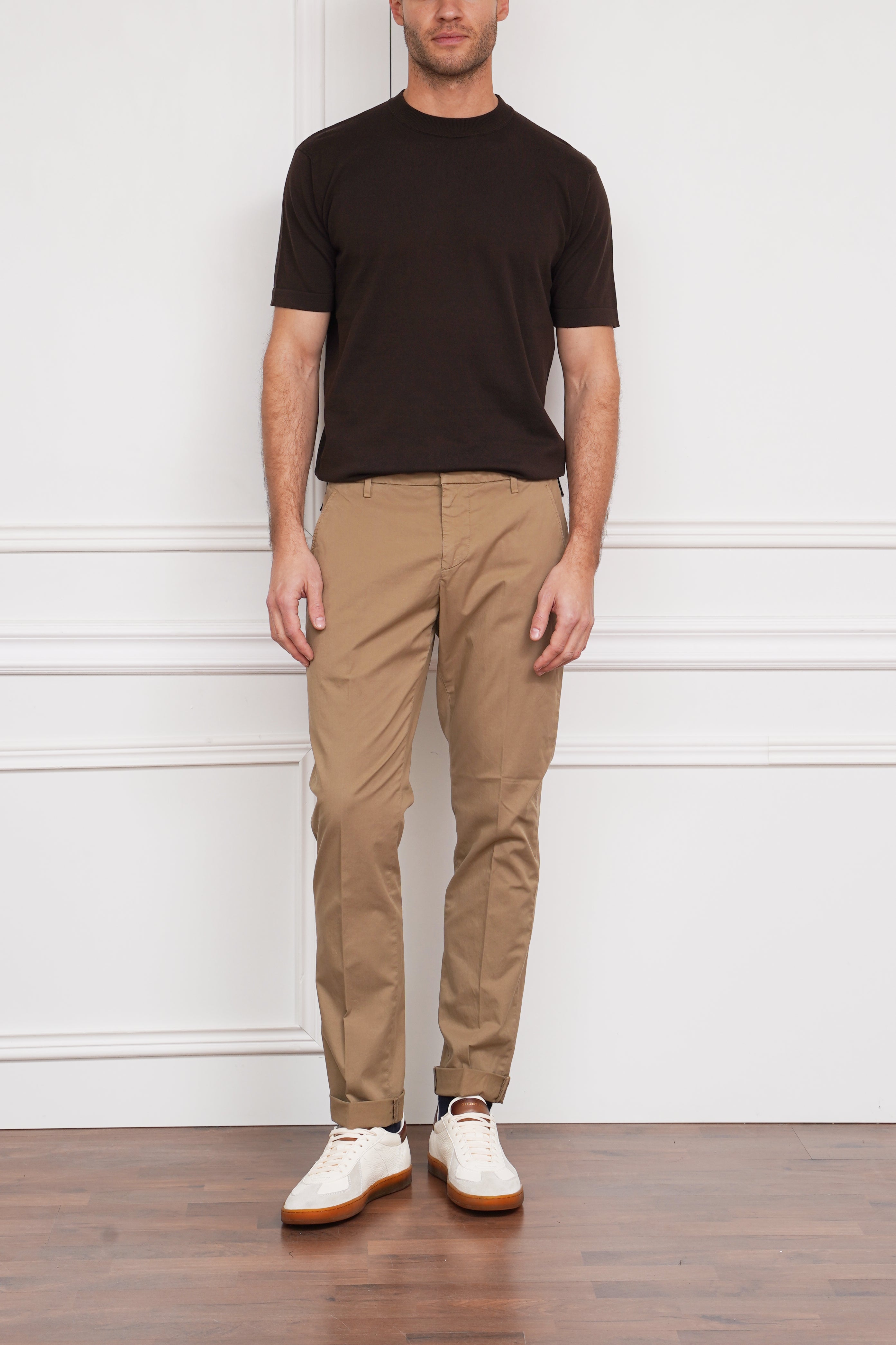 Chino in beige