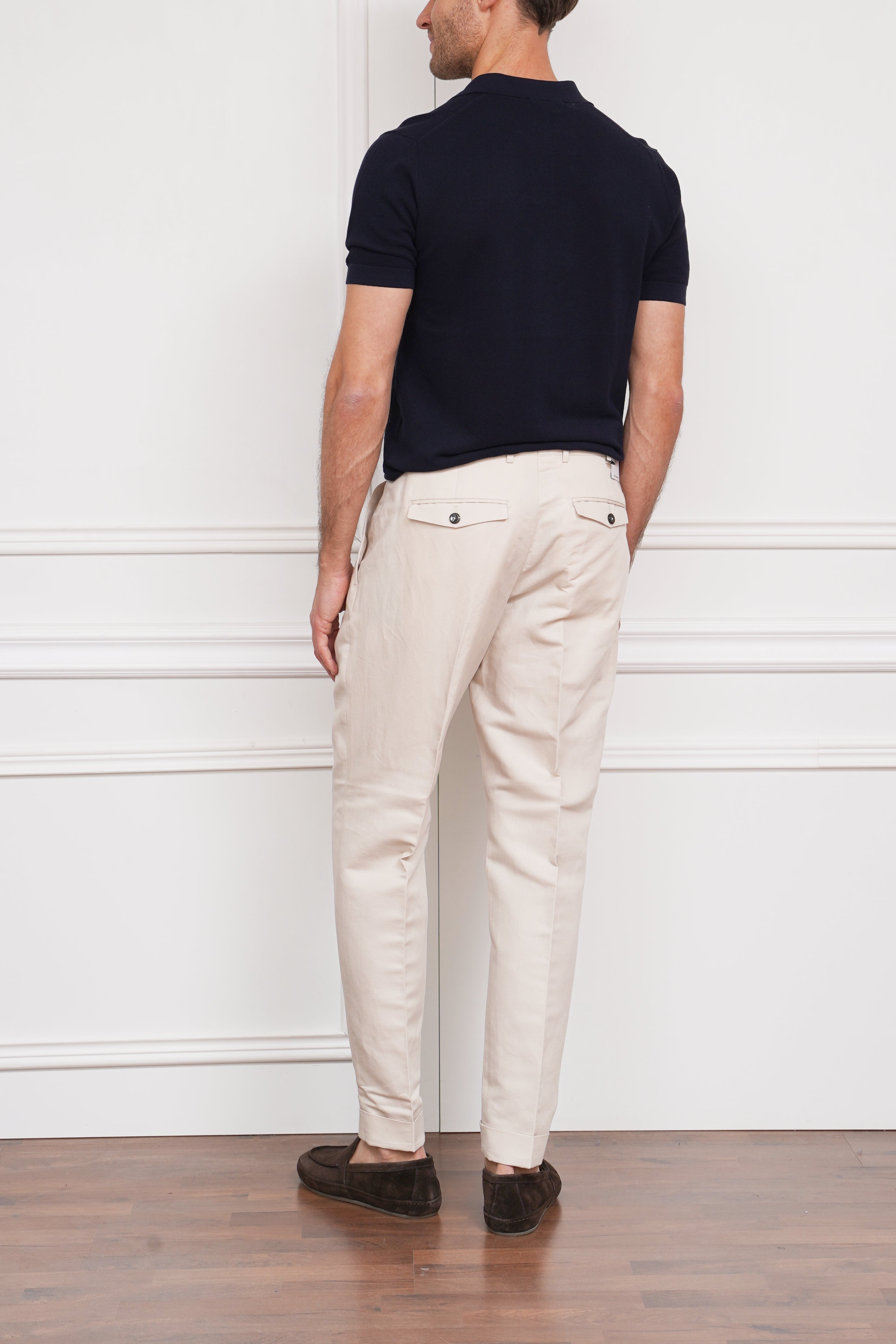 Bundfaltenhose in creme