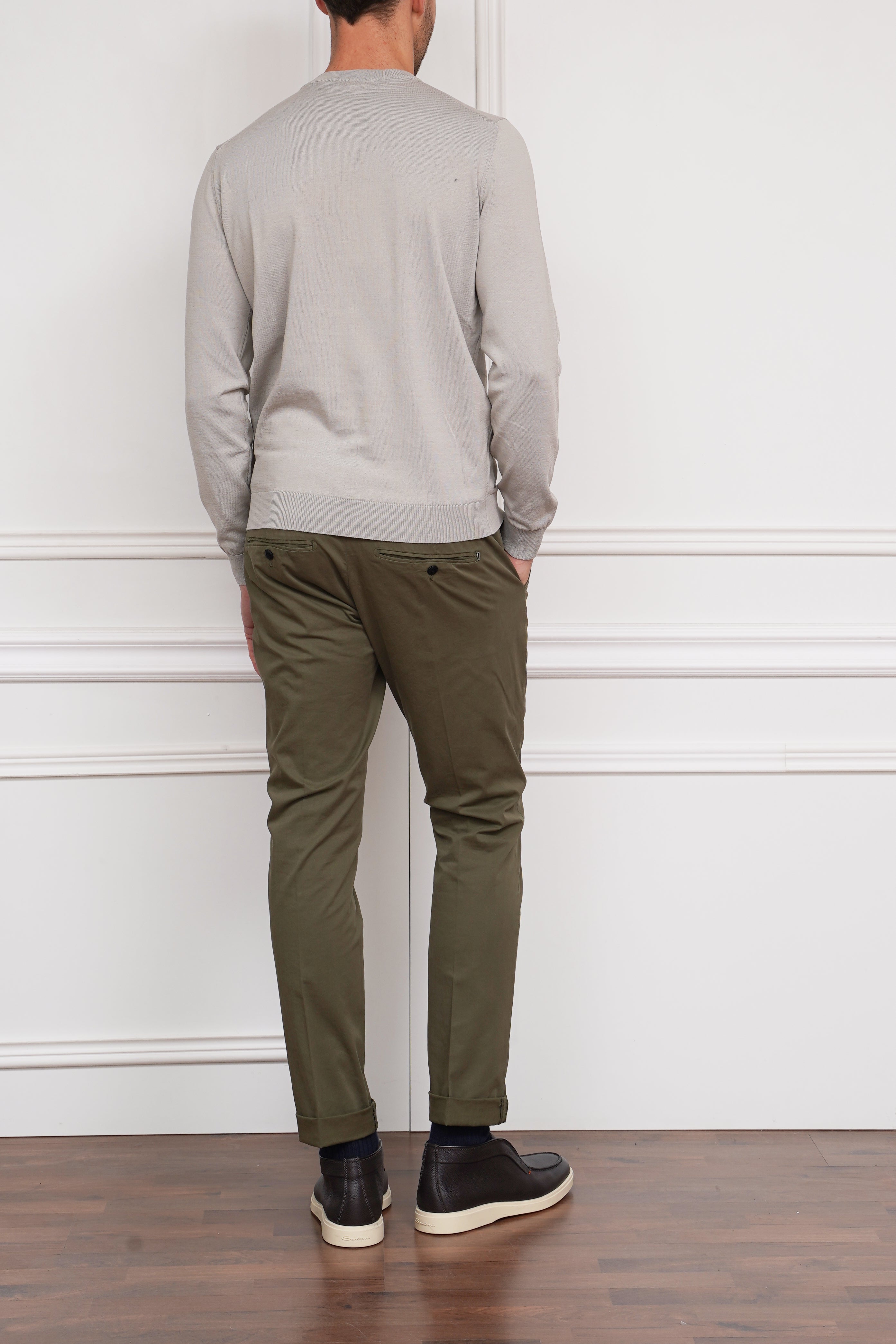 Pullover in hellgrau