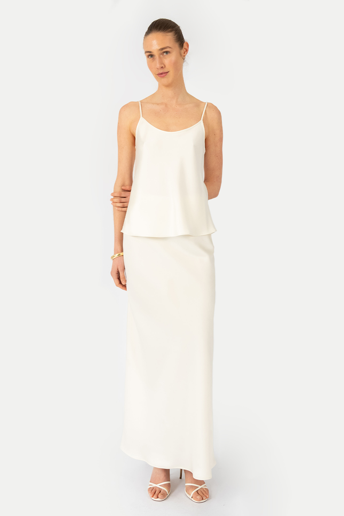 Top mit Spaghettiträgern in weiß