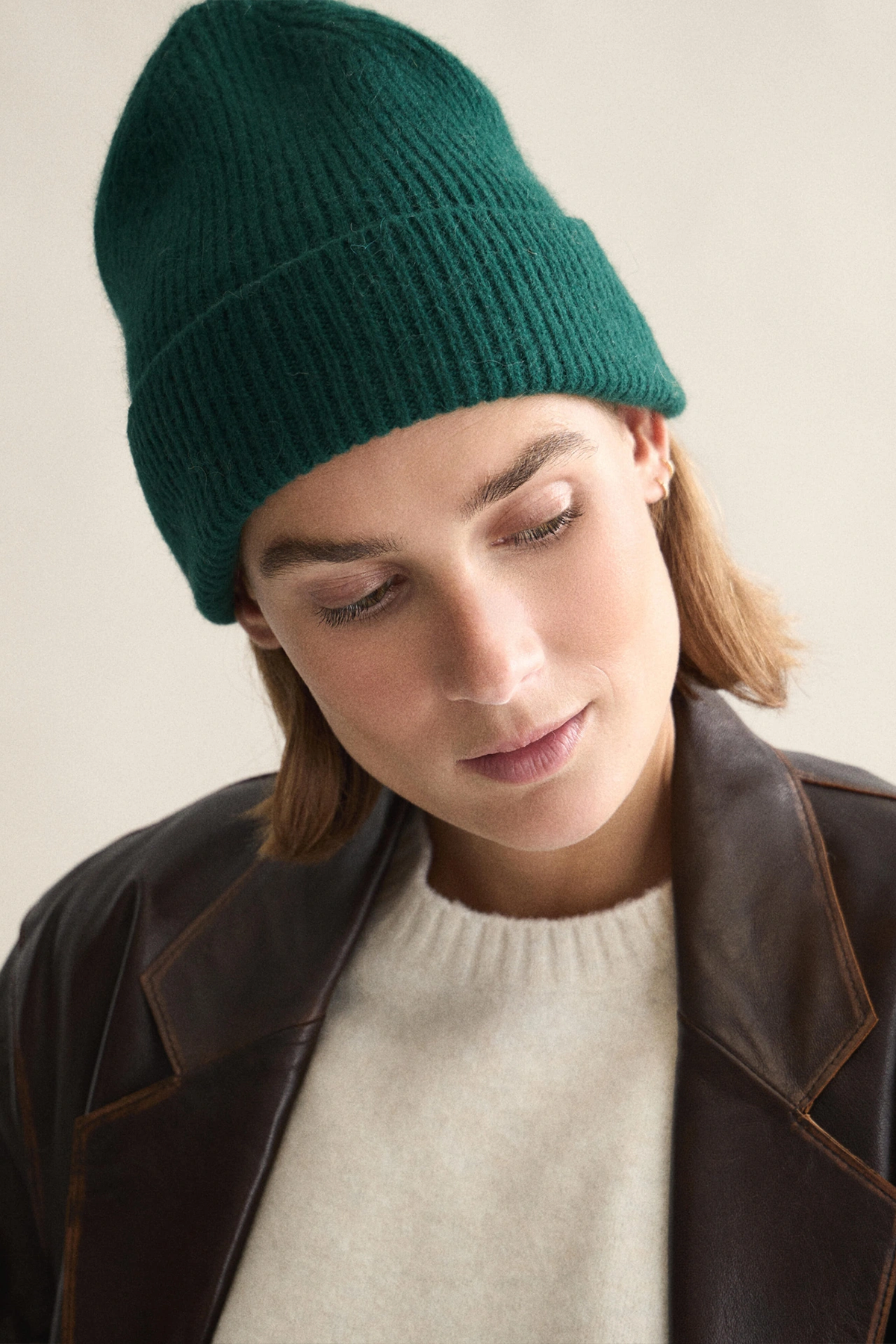 Beanie in moss