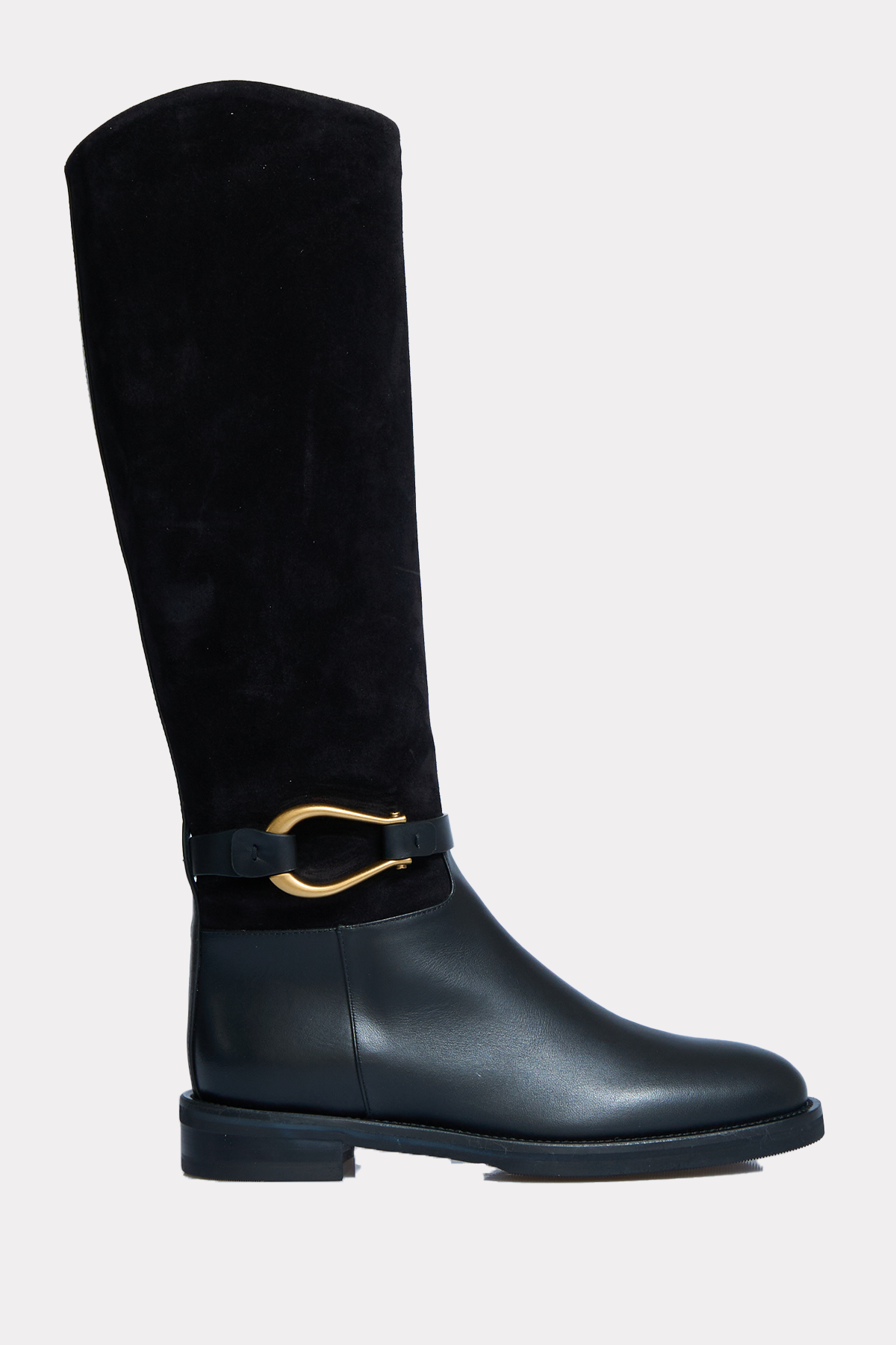 Boots in black