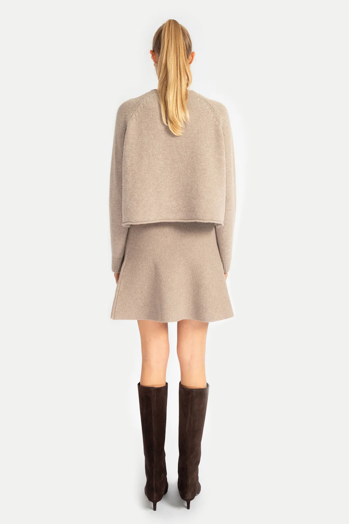 Rock Gigi beige Rückansicht Damen – C.Wirschke Düsseldorf