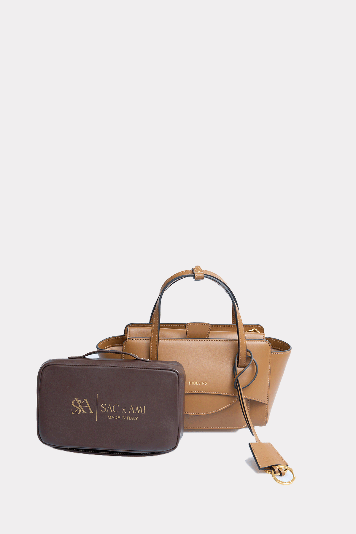Kleine Tasche in cognac