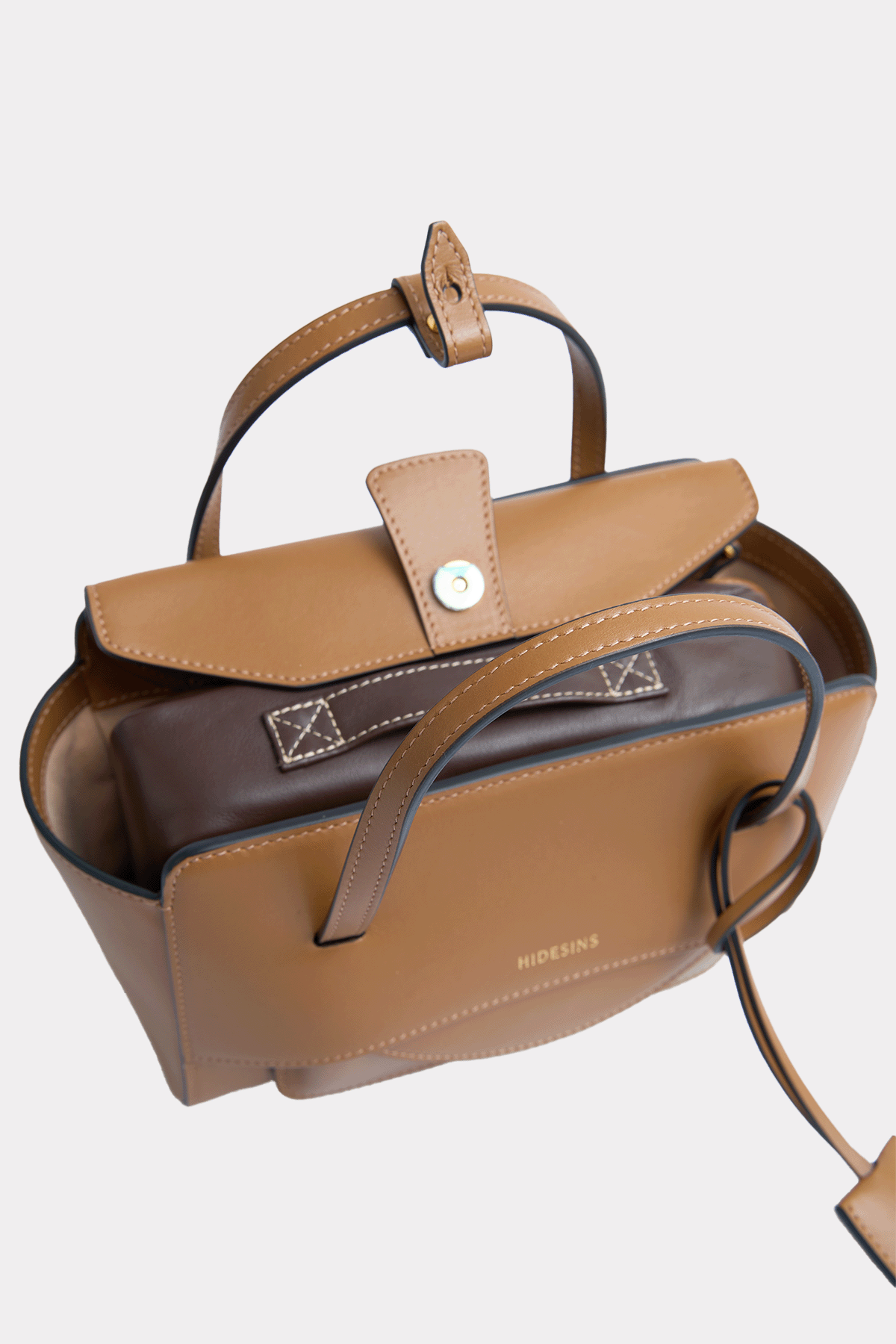 Kleine Tasche in cognac