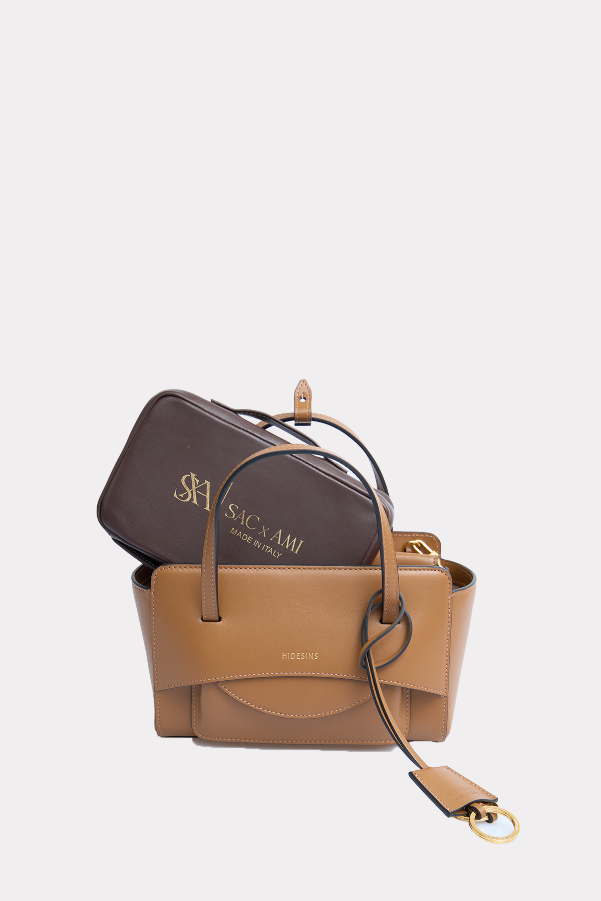 Kleine Tasche in cognac