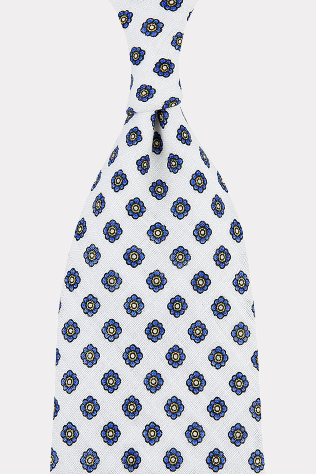 Tie in brown